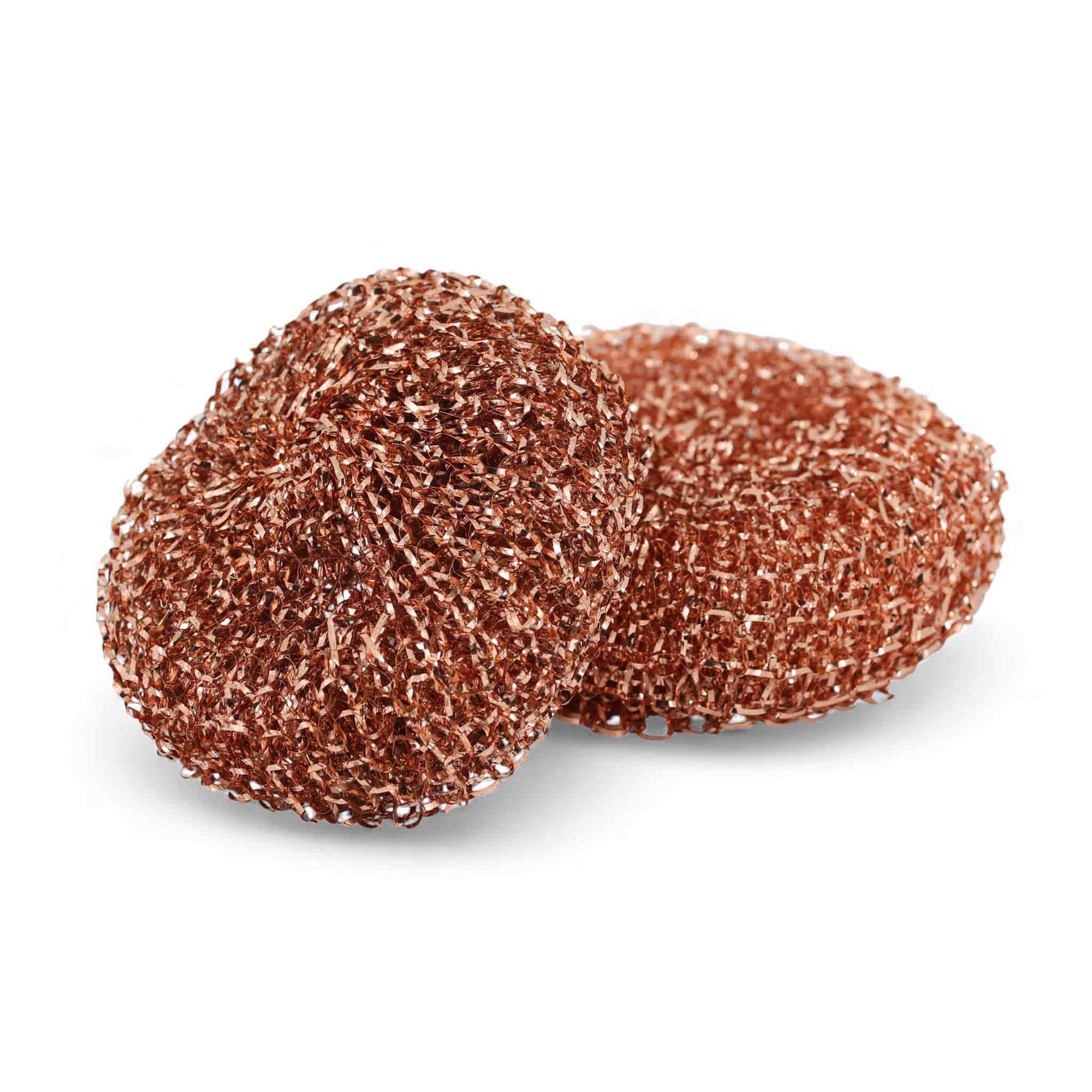 REDECKER（レデッカー）は、1935年にドイツ・フェルスマルトで創業された、天然素材を使用した高品質な生活道具を展開する老舗ブランドです。創業者フリーデル・レデッカー氏が視力を失ったことをきっかけに、手作業でブラシ製造を始めたことからスタートし、そのクラフトマンシップと品質へのこだわりは3世代にわたり継承されています。製品には天然木や植物繊維、動物毛などの自然素材が用いられ、環境に配慮したプラスチックフリーな暮らしを実現します。ナチュラルクリーニングやサステナブルなライフスタイルを志向する人々に人気があり、ドイツ製の確かな品質と伝統工芸品としての信頼性も評価されています。北欧風やミニマルな空間に調和する、美しく機能的なデザインも大きな魅力。REDECKERは、「クラフト」「デザイン」「品質」を大切にした、持続可能で丁寧な暮らしを支えるエコブランドとして、世界中で愛され続けています。