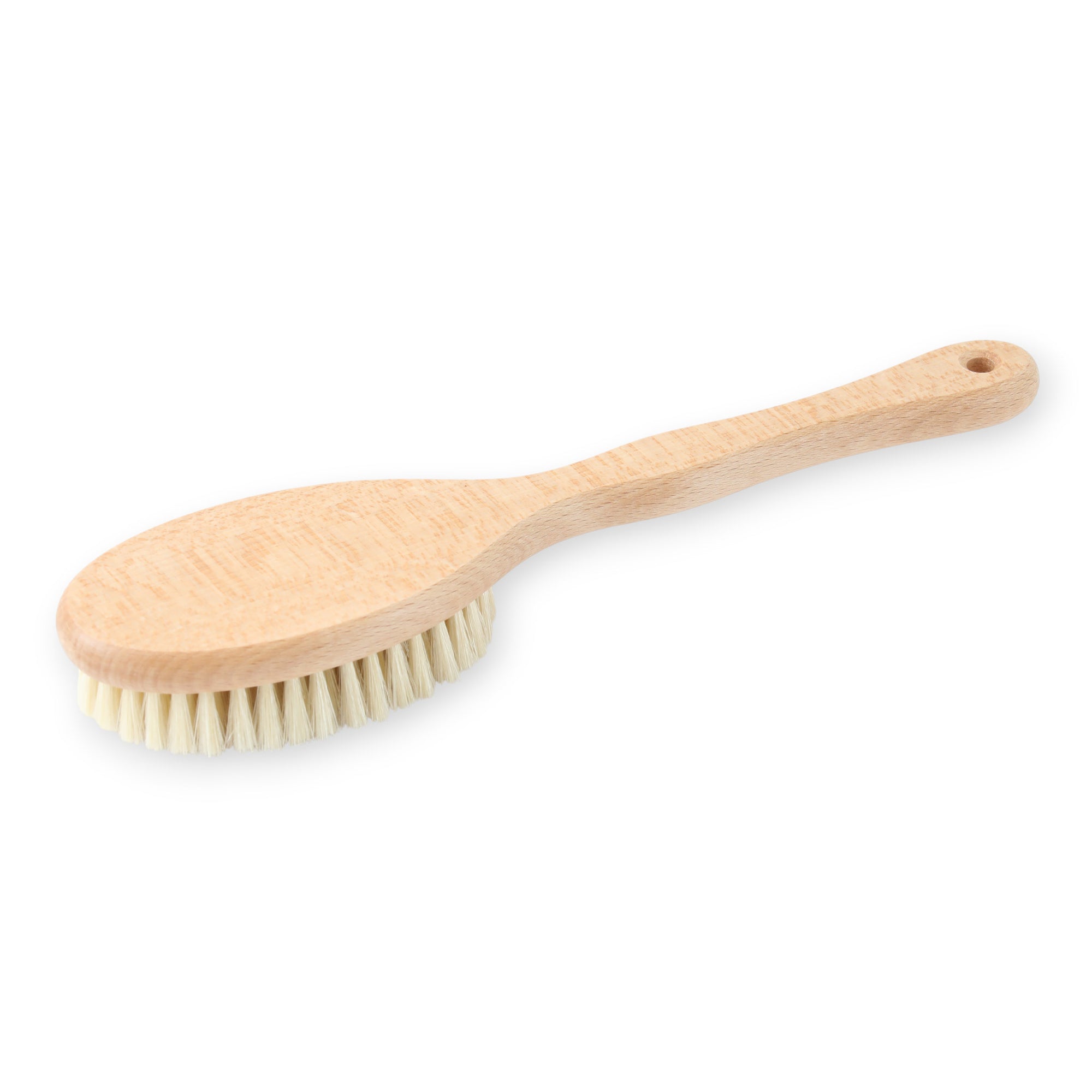 REDECKER（レデッカー）は、1935年にドイツ・フェルスマルトで創業された、天然素材を使用した高品質な生活道具を展開する老舗ブランドです。創業者フリーデル・レデッカー氏が視力を失ったことをきっかけに、手作業でブラシ製造を始めたことからスタートし、そのクラフトマンシップと品質へのこだわりは3世代にわたり継承されています。製品には天然木や植物繊維、動物毛などの自然素材が用いられ、環境に配慮したプラスチックフリーな暮らしを実現します。ナチュラルクリーニングやサステナブルなライフスタイルを志向する人々に人気があり、ドイツ製の確かな品質と伝統工芸品としての信頼性も評価されています。北欧風やミニマルな空間に調和する、美しく機能的なデザインも大きな魅力。REDECKERは、「クラフト」「デザイン」「品質」を大切にした、持続可能で丁寧な暮らしを支えるエコブランドとして、世界中で愛され続けています。