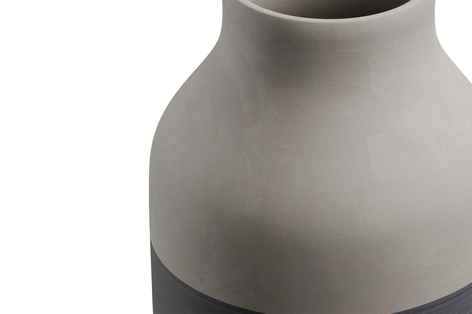 あまりに有名になったボーダー柄の名作 OMAGGIO シリーズ。時代に合わせたアップデートで新しいオマジオシリーズが誕生しました。象徴的なオマジオベースの形状はそのままに、素材に再生セラミックを採用。マットな素材感をそのまま活かし、手描きのブラシストロークで、コントラストの効いたグレーの塗り分けがなされた外観は、これまでのイメージを一新し、全く新しいプロダクトとなっています。