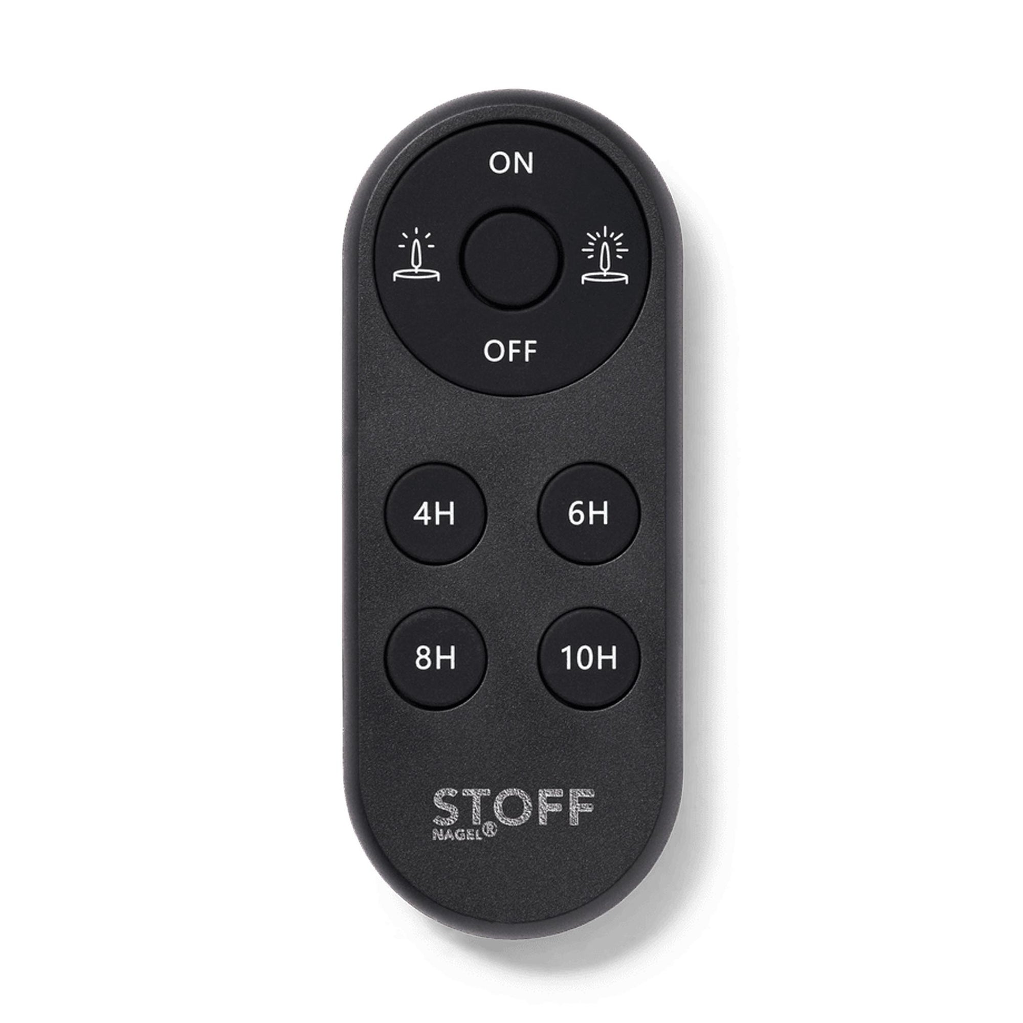 Stoff（ストッフ）は、デンマーク発のデザインブランドで、1960年代の名作「Stoff Nagel（ストッフ・ナゲル）」キャンドルホルダーの復刻から始まりました。建築家Werner Stoff（ヴェルナー・ストッフ）と、ドイツのHans Nagel（ハンス・ナゲル）によって生み出されたこのモジュール式キャンドルホルダーは、彫刻のような幾何学美と、自由な組み合わせによる創造性を兼ね備えたインテリアアートです。現在のStoffは、オリジナルの精神を受け継ぎながら、現代のライフスタイルに合う素材や仕上げを追加し、キャンドルホルダーだけでなくフラワーベースやボウル、ウォールハンガーなど洗練されたアイテムを展開。ミッドセンチュリーや北欧インテリアに調和し、空間に立体感と静謐な存在感を与えます。構築と装飾の境界を超えたStoffの作品は、機能性と造形美が共存する稀有なプロダクトです。
