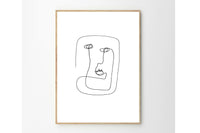 THEPOSTERCLUBは、コペンハーゲンを拠点とするオンラインストアで、主に厳選されたアートポスターを販売しています。主にスカンジナビアのライフスタイル、ファッション、インテリアデザイントレンドからインスピレーションを受け、モノクロから抽象画、エッジの利いた写真アートまで、多くのアーティストの作品を取り扱っています。また、無名有名問わず多くのデザイナーとのコラボレーションを積極的に行い、多くの作品を独占的に販売しているのも特徴的です。