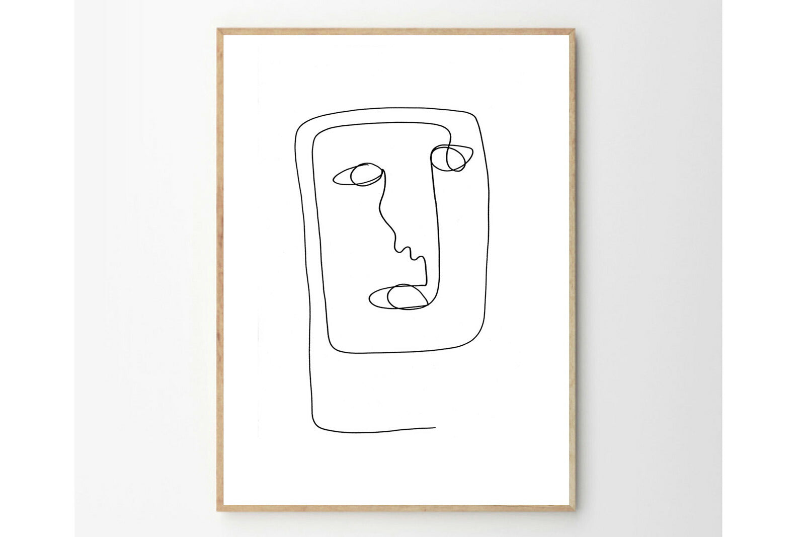 THEPOSTERCLUBは、コペンハーゲンを拠点とするオンラインストアで、主に厳選されたアートポスターを販売しています。主にスカンジナビアのライフスタイル、ファッション、インテリアデザイントレンドからインスピレーションを受け、モノクロから抽象画、エッジの利いた写真アートまで、多くのアーティストの作品を取り扱っています。また、無名有名問わず多くのデザイナーとのコラボレーションを積極的に行い、多くの作品を独占的に販売しているのも特徴的です。