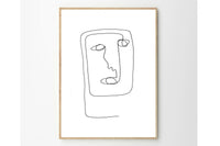 THEPOSTERCLUBは、コペンハーゲンを拠点とするオンラインストアで、主に厳選されたアートポスターを販売しています。主にスカンジナビアのライフスタイル、ファッション、インテリアデザイントレンドからインスピレーションを受け、モノクロから抽象画、エッジの利いた写真アートまで、多くのアーティストの作品を取り扱っています。また、無名有名問わず多くのデザイナーとのコラボレーションを積極的に行い、多くの作品を独占的に販売しているのも特徴的です。
