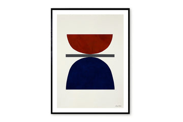 THEPOSTERCLUBは、コペンハーゲンを拠点とするオンラインストアで、主に厳選されたアートポスターを販売しています。主にスカンジナビアのライフスタイル、ファッション、インテリアデザイントレンドからインスピレーションを受け、モノクロから抽象画、エッジの利いた写真アートまで、多くのアーティストの作品を取り扱っています。また、無名有名問わず多くのデザイナーとのコラボレーションを積極的に行い、多くの作品を独占的に販売しているのも特徴的です。