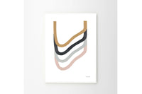 THEPOSTERCLUBは、コペンハーゲンを拠点とするオンラインストアで、主に厳選されたアートポスターを販売しています。主にスカンジナビアのライフスタイル、ファッション、インテリアデザイントレンドからインスピレーションを受け、モノクロから抽象画、エッジの利いた写真アートまで、多くのアーティストの作品を取り扱っています。また、無名有名問わず多くのデザイナーとのコラボレーションを積極的に行い、多くの作品を独占的に販売しているのも特徴的です。
