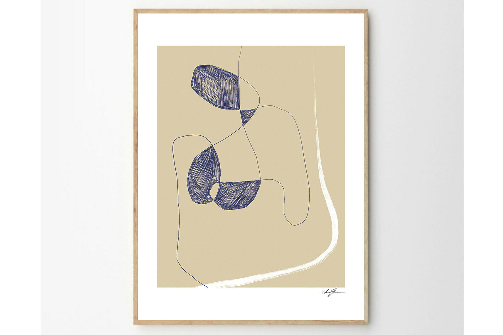 THEPOSTERCLUBは、コペンハーゲンを拠点とするオンラインストアで、主に厳選されたアートポスターを販売しています。主にスカンジナビアのライフスタイル、ファッション、インテリアデザイントレンドからインスピレーションを受け、モノクロから抽象画、エッジの利いた写真アートまで、多くのアーティストの作品を取り扱っています。また、無名有名問わず多くのデザイナーとのコラボレーションを積極的に行い、多くの作品を独占的に販売しているのも特徴的です。