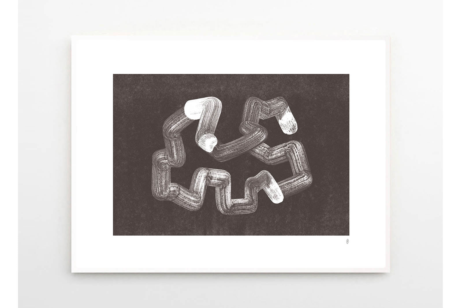 THEPOSTERCLUBは、コペンハーゲンを拠点とするオンラインストアで、主に厳選されたアートポスターを販売しています。主にスカンジナビアのライフスタイル、ファッション、インテリアデザイントレンドからインスピレーションを受け、モノクロから抽象画、エッジの利いた写真アートまで、多くのアーティストの作品を取り扱っています。また、無名有名問わず多くのデザイナーとのコラボレーションを積極的に行い、多くの作品を独占的に販売しているのも特徴的です。