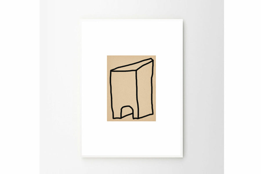 THEPOSTERCLUBは、コペンハーゲンを拠点とするオンラインストアで、主に厳選されたアートポスターを販売しています。主にスカンジナビアのライフスタイル、ファッション、インテリアデザイントレンドからインスピレーションを受け、モノクロから抽象画、エッジの利いた写真アートまで、多くのアーティストの作品を取り扱っています。また、無名有名問わず多くのデザイナーとのコラボレーションを積極的に行い、多くの作品を独占的に販売しているのも特徴的です。