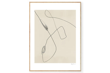 THEPOSTERCLUBは、コペンハーゲンを拠点とするオンラインストアで、主に厳選されたアートポスターを販売しています。主にスカンジナビアのライフスタイル、ファッション、インテリアデザイントレンドからインスピレーションを受け、モノクロから抽象画、エッジの利いた写真アートまで、多くのアーティストの作品を取り扱っています。また、無名有名問わず多くのデザイナーとのコラボレーションを積極的に行い、多くの作品を独占的に販売しているのも特徴的です。