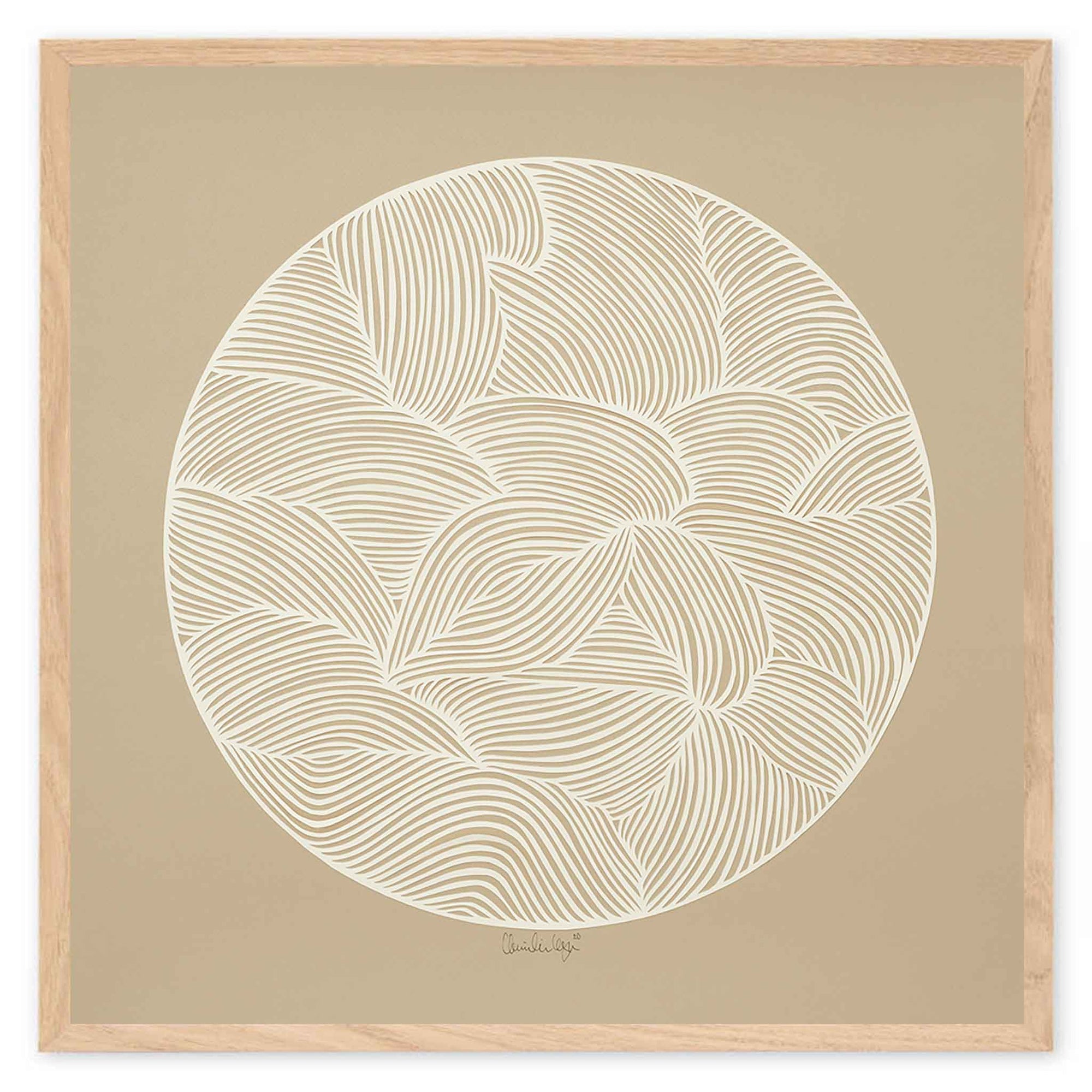 The Poster Club（ポスタークラブ）は、デンマーク・コペンハーゲンを拠点とするオンラインショップで、北欧デザインの高品質なポスターやアートプリントを専門に取り扱っています。新進気鋭の若手アーティストから世界的に活躍する作家まで、多彩なラインナップが魅力。北欧のライフスタイル、ファッション、インテリアデザインのトレンドを取り入れたミニマルで洗練された作品は、シンプルで上質な空間に自然と溶け込みます。ナチュラルインテリアや韓国風の部屋づくり、和モダンテイストにも調和し、アートを取り入れた暮らしを提案。世界中のインテリア雑誌やデザインメディアにも多数掲載されており、感度の高いユーザーからも厚い信頼を集めています。The Poster Clubは、アートプリントを通して日常に美とインスピレーションを届ける、北欧インテリア好きにおすすめのブランドです。