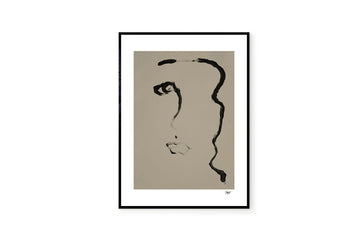 THEPOSTERCLUBは、コペンハーゲンを拠点とするオンラインストアで、主に厳選されたアートポスターを販売しています。主にスカンジナビアのライフスタイル、ファッション、インテリアデザイントレンドからインスピレーションを受け、モノクロから抽象画、エッジの利いた写真アートまで、多くのアーティストの作品を取り扱っています。また、無名有名問わず多くのデザイナーとのコラボレーションを積極的に行い、多くの作品を独占的に販売しているのも特徴的です。