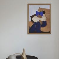 The Poster Club（ポスタークラブ）は、デンマーク・コペンハーゲンを拠点とするオンラインショップで、北欧デザインの高品質なポスターやアートプリントを専門に取り扱っています。新進気鋭の若手アーティストから世界的に活躍する作家まで、多彩なラインナップが魅力。北欧のライフスタイル、ファッション、インテリアデザインのトレンドを取り入れたミニマルで洗練された作品は、シンプルで上質な空間に自然と溶け込みます。ナチュラルインテリアや韓国風の部屋づくり、和モダンテイストにも調和し、アートを取り入れた暮らしを提案。世界中のインテリア雑誌やデザインメディアにも多数掲載されており、感度の高いユーザーからも厚い信頼を集めています。The Poster Clubは、アートプリントを通して日常に美とインスピレーションを届ける、北欧インテリア好きにおすすめのブランドです。