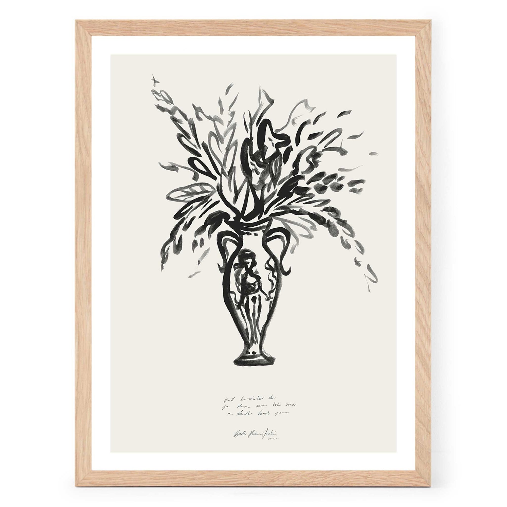 The Poster Club（ポスタークラブ）は、デンマーク・コペンハーゲンを拠点とするオンラインショップで、北欧デザインの高品質なポスターやアートプリントを専門に取り扱っています。新進気鋭の若手アーティストから世界的に活躍する作家まで、多彩なラインナップが魅力。北欧のライフスタイル、ファッション、インテリアデザインのトレンドを取り入れたミニマルで洗練された作品は、シンプルで上質な空間に自然と溶け込みます。ナチュラルインテリアや韓国風の部屋づくり、和モダンテイストにも調和し、アートを取り入れた暮らしを提案。世界中のインテリア雑誌やデザインメディアにも多数掲載されており、感度の高いユーザーからも厚い信頼を集めています。The Poster Clubは、アートプリントを通して日常に美とインスピレーションを届ける、北欧インテリア好きにおすすめのブランドです。