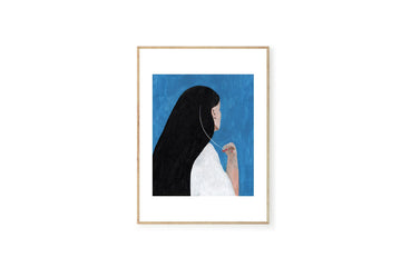 THEPOSTERCLUBは、コペンハーゲンを拠点とするオンラインストアで、主に厳選されたアートポスターを販売しています。主にスカンジナビアのライフスタイル、ファッション、インテリアデザイントレンドからインスピレーションを受け、モノクロから抽象画、エッジの利いた写真アートまで、多くのアーティストの作品を取り扱っています。また、無名有名問わず多くのデザイナーとのコラボレーションを積極的に行い、多くの作品を独占的に販売しているのも特徴的です。