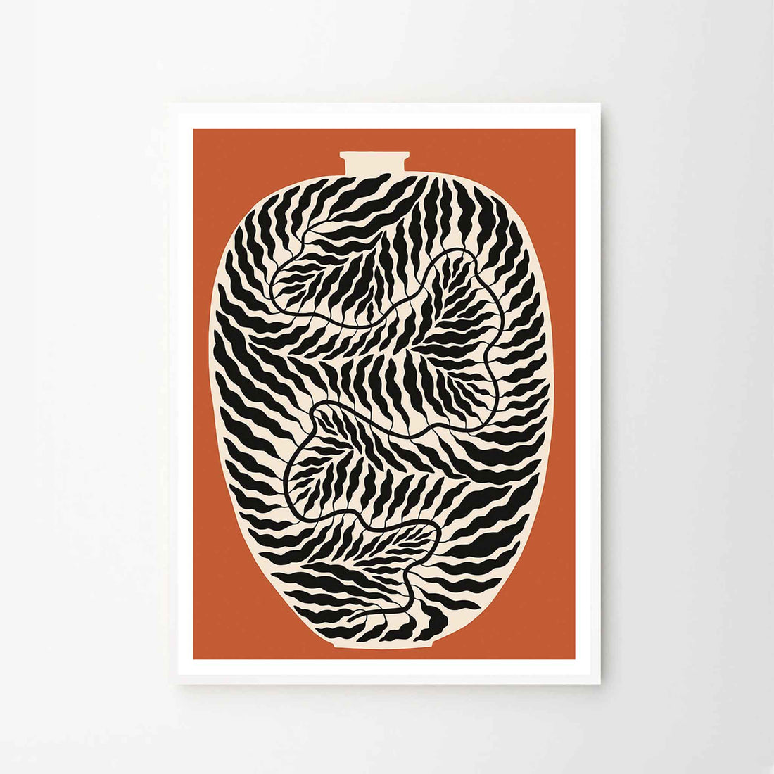 The Poster Club（ポスタークラブ）は、デンマーク・コペンハーゲンを拠点とするオンラインショップで、北欧デザインの高品質なポスターやアートプリントを専門に取り扱っています。新進気鋭の若手アーティストから世界的に活躍する作家まで、多彩なラインナップが魅力。北欧のライフスタイル、ファッション、インテリアデザインのトレンドを取り入れたミニマルで洗練された作品は、シンプルで上質な空間に自然と溶け込みます。ナチュラルインテリアや韓国風の部屋づくり、和モダンテイストにも調和し、アートを取り入れた暮らしを提案。世界中のインテリア雑誌やデザインメディアにも多数掲載されており、感度の高いユーザーからも厚い信頼を集めています。The Poster Clubは、アートプリントを通して日常に美とインスピレーションを届ける、北欧インテリア好きにおすすめのブランドです。