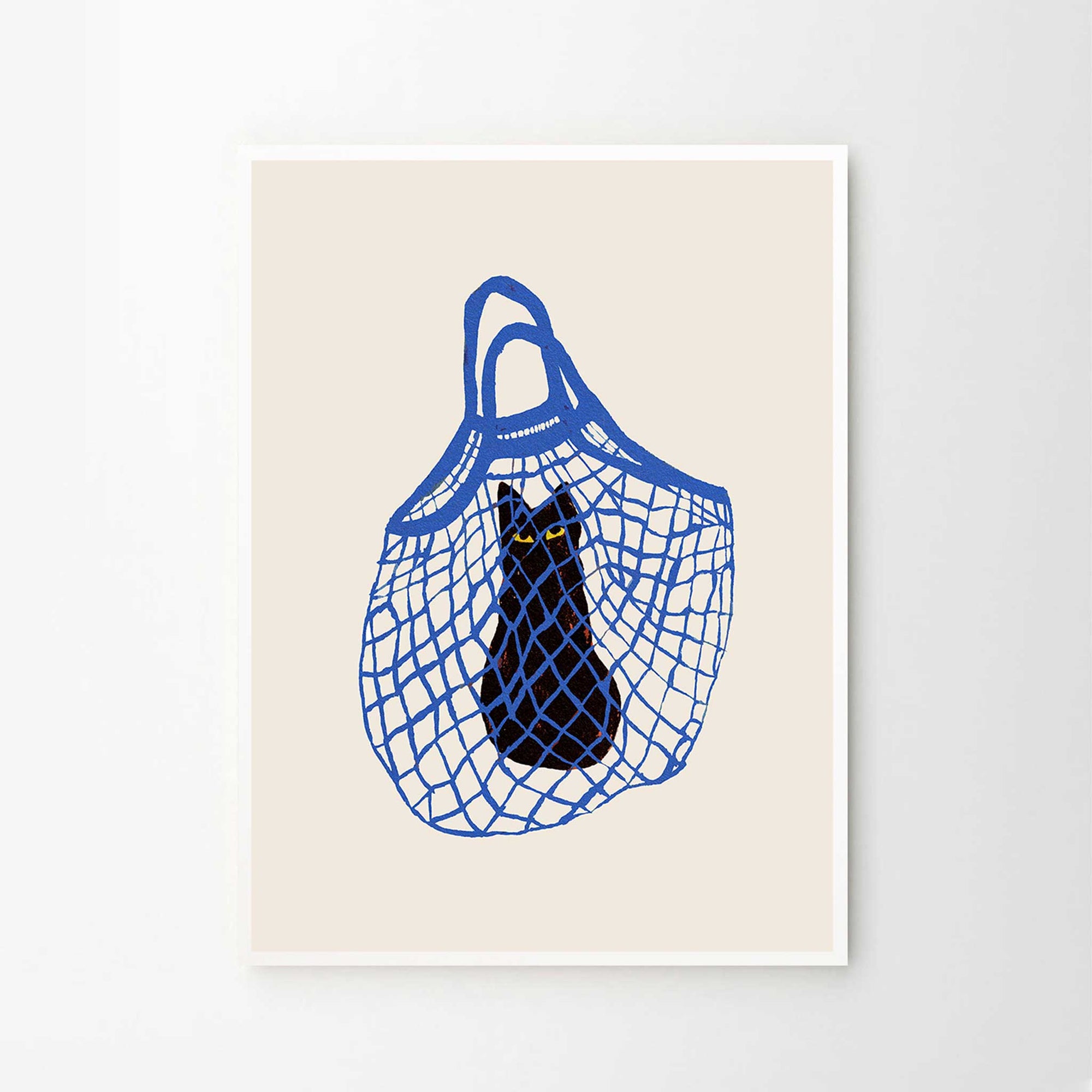 The Poster Club（ポスタークラブ）は、デンマーク・コペンハーゲンを拠点とするオンラインショップで、北欧デザインの高品質なポスターやアートプリントを専門に取り扱っています。新進気鋭の若手アーティストから世界的に活躍する作家まで、多彩なラインナップが魅力。北欧のライフスタイル、ファッション、インテリアデザインのトレンドを取り入れたミニマルで洗練された作品は、シンプルで上質な空間に自然と溶け込みます。ナチュラルインテリアや韓国風の部屋づくり、和モダンテイストにも調和し、アートを取り入れた暮らしを提案。世界中のインテリア雑誌やデザインメディアにも多数掲載されており、感度の高いユーザーからも厚い信頼を集めています。The Poster Clubは、アートプリントを通して日常に美とインスピレーションを届ける、北欧インテリア好きにおすすめのブランドです。