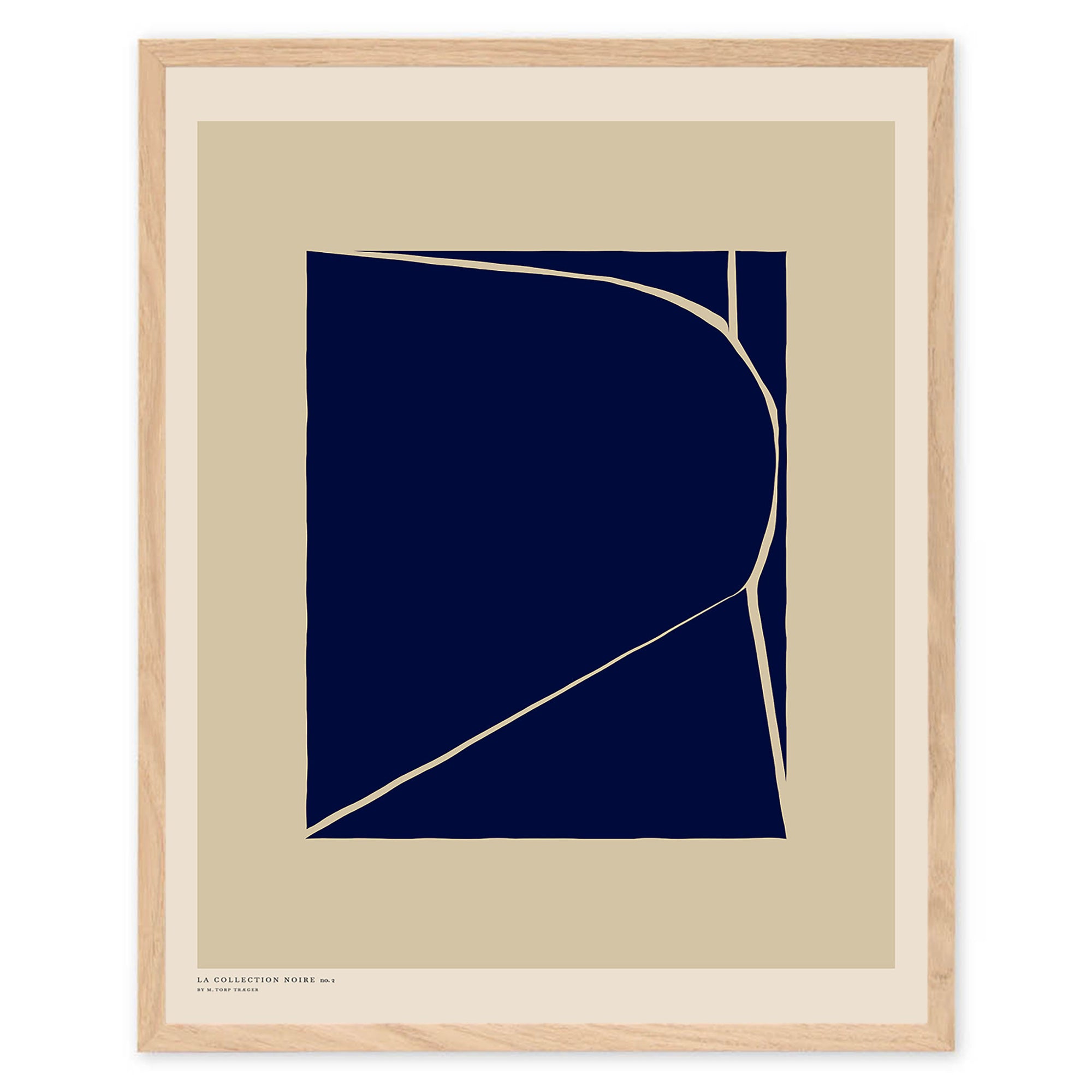 The Poster Club（ポスタークラブ）は、デンマーク・コペンハーゲンを拠点とするオンラインショップで、北欧デザインの高品質なポスターやアートプリントを専門に取り扱っています。新進気鋭の若手アーティストから世界的に活躍する作家まで、多彩なラインナップが魅力。北欧のライフスタイル、ファッション、インテリアデザインのトレンドを取り入れたミニマルで洗練された作品は、シンプルで上質な空間に自然と溶け込みます。ナチュラルインテリアや韓国風の部屋づくり、和モダンテイストにも調和し、アートを取り入れた暮らしを提案。世界中のインテリア雑誌やデザインメディアにも多数掲載されており、感度の高いユーザーからも厚い信頼を集めています。The Poster Clubは、アートプリントを通して日常に美とインスピレーションを届ける、北欧インテリア好きにおすすめのブランドです。