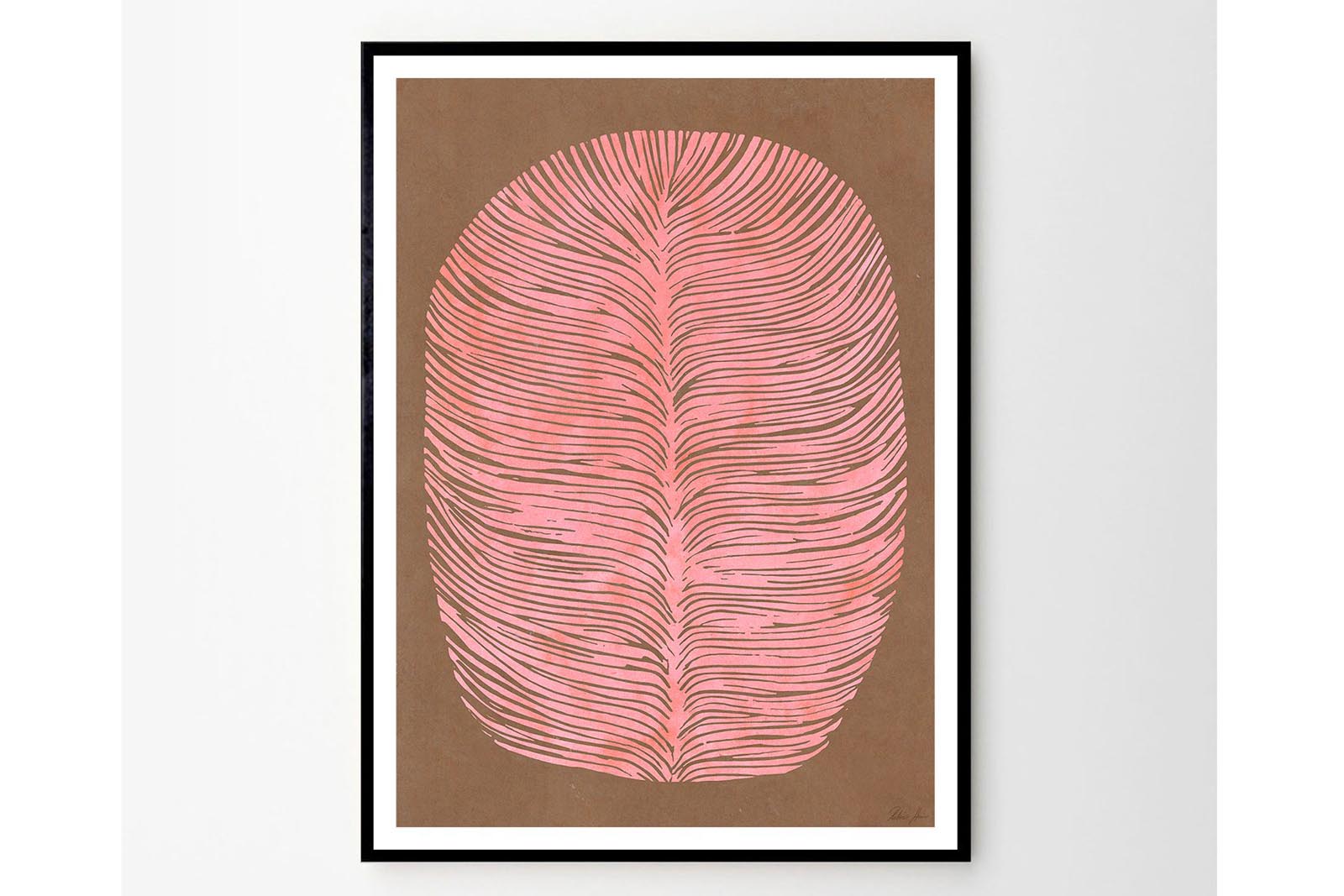 THEPOSTERCLUBは、コペンハーゲンを拠点とするオンラインストアで、主に厳選されたアートポスターを販売しています。主にスカンジナビアのライフスタイル、ファッション、インテリアデザイントレンドからインスピレーションを受け、モノクロから抽象画、エッジの利いた写真アートまで、多くのアーティストの作品を取り扱っています。また、無名有名問わず多くのデザイナーとのコラボレーションを積極的に行い、多くの作品を独占的に販売しているのも特徴的です。