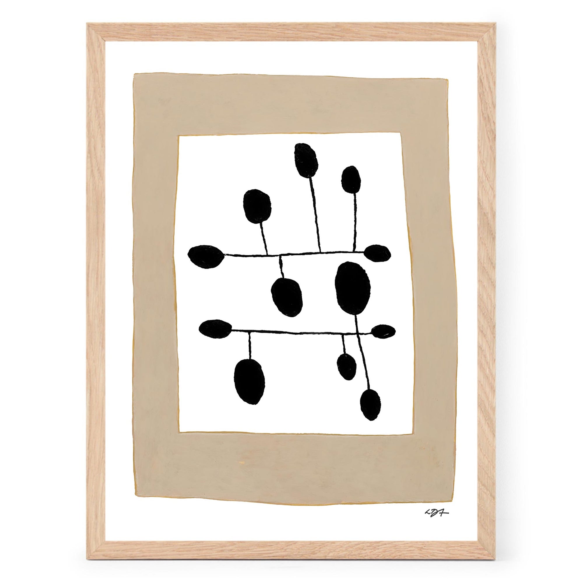 The Poster Club（ポスタークラブ）は、デンマーク・コペンハーゲンを拠点とするオンラインショップで、北欧デザインの高品質なポスターやアートプリントを専門に取り扱っています。新進気鋭の若手アーティストから世界的に活躍する作家まで、多彩なラインナップが魅力。北欧のライフスタイル、ファッション、インテリアデザインのトレンドを取り入れたミニマルで洗練された作品は、シンプルで上質な空間に自然と溶け込みます。ナチュラルインテリアや韓国風の部屋づくり、和モダンテイストにも調和し、アートを取り入れた暮らしを提案。世界中のインテリア雑誌やデザインメディアにも多数掲載されており、感度の高いユーザーからも厚い信頼を集めています。The Poster Clubは、アートプリントを通して日常に美とインスピレーションを届ける、北欧インテリア好きにおすすめのブランドです。