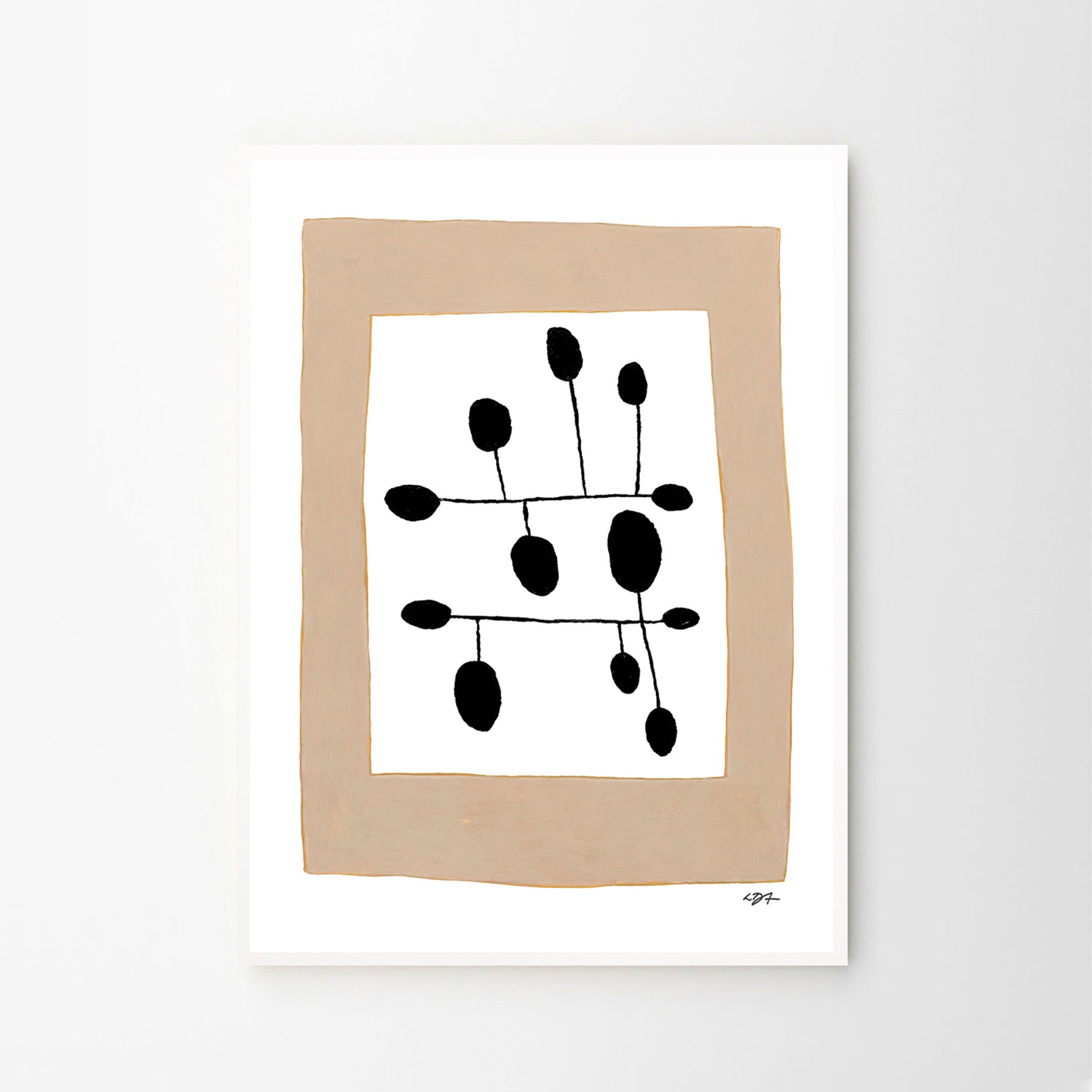 The Poster Club（ポスタークラブ）は、デンマーク・コペンハーゲンを拠点とするオンラインショップで、北欧デザインの高品質なポスターやアートプリントを専門に取り扱っています。新進気鋭の若手アーティストから世界的に活躍する作家まで、多彩なラインナップが魅力。北欧のライフスタイル、ファッション、インテリアデザインのトレンドを取り入れたミニマルで洗練された作品は、シンプルで上質な空間に自然と溶け込みます。ナチュラルインテリアや韓国風の部屋づくり、和モダンテイストにも調和し、アートを取り入れた暮らしを提案。世界中のインテリア雑誌やデザインメディアにも多数掲載されており、感度の高いユーザーからも厚い信頼を集めています。The Poster Clubは、アートプリントを通して日常に美とインスピレーションを届ける、北欧インテリア好きにおすすめのブランドです。