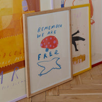 The Poster Club（ポスタークラブ）は、デンマーク・コペンハーゲンを拠点とするオンラインショップで、北欧デザインの高品質なポスターやアートプリントを専門に取り扱っています。新進気鋭の若手アーティストから世界的に活躍する作家まで、多彩なラインナップが魅力。北欧のライフスタイル、ファッション、インテリアデザインのトレンドを取り入れたミニマルで洗練された作品は、シンプルで上質な空間に自然と溶け込みます。ナチュラルインテリアや韓国風の部屋づくり、和モダンテイストにも調和し、アートを取り入れた暮らしを提案。世界中のインテリア雑誌やデザインメディアにも多数掲載されており、感度の高いユーザーからも厚い信頼を集めています。The Poster Clubは、アートプリントを通して日常に美とインスピレーションを届ける、北欧インテリア好きにおすすめのブランドです。