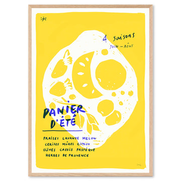 The Poster Club（ポスタークラブ）は、デンマーク・コペンハーゲンを拠点とするオンラインショップで、北欧デザインの高品質なポスターやアートプリントを専門に取り扱っています。新進気鋭の若手アーティストから世界的に活躍する作家まで、多彩なラインナップが魅力。北欧のライフスタイル、ファッション、インテリアデザインのトレンドを取り入れたミニマルで洗練された作品は、シンプルで上質な空間に自然と溶け込みます。ナチュラルインテリアや韓国風の部屋づくり、和モダンテイストにも調和し、アートを取り入れた暮らしを提案。世界中のインテリア雑誌やデザインメディアにも多数掲載されており、感度の高いユーザーからも厚い信頼を集めています。The Poster Clubは、アートプリントを通して日常に美とインスピレーションを届ける、北欧インテリア好きにおすすめのブランドです。