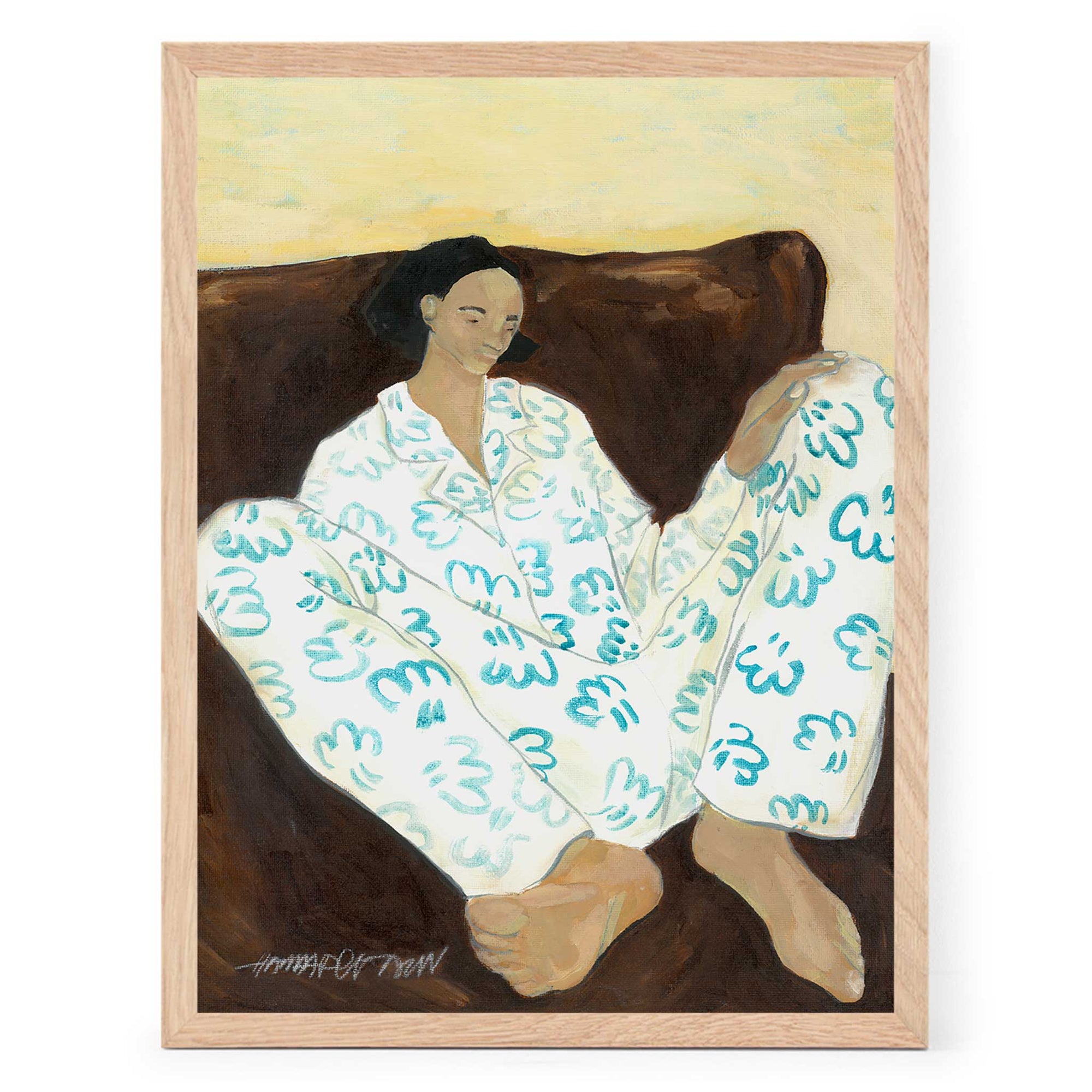 The Poster Club（ポスタークラブ）は、デンマーク・コペンハーゲンを拠点とするオンラインショップで、北欧デザインの高品質なポスターやアートプリントを専門に取り扱っています。新進気鋭の若手アーティストから世界的に活躍する作家まで、多彩なラインナップが魅力。北欧のライフスタイル、ファッション、インテリアデザインのトレンドを取り入れたミニマルで洗練された作品は、シンプルで上質な空間に自然と溶け込みます。ナチュラルインテリアや韓国風の部屋づくり、和モダンテイストにも調和し、アートを取り入れた暮らしを提案。世界中のインテリア雑誌やデザインメディアにも多数掲載されており、感度の高いユーザーからも厚い信頼を集めています。The Poster Clubは、アートプリントを通して日常に美とインスピレーションを届ける、北欧インテリア好きにおすすめのブランドです。