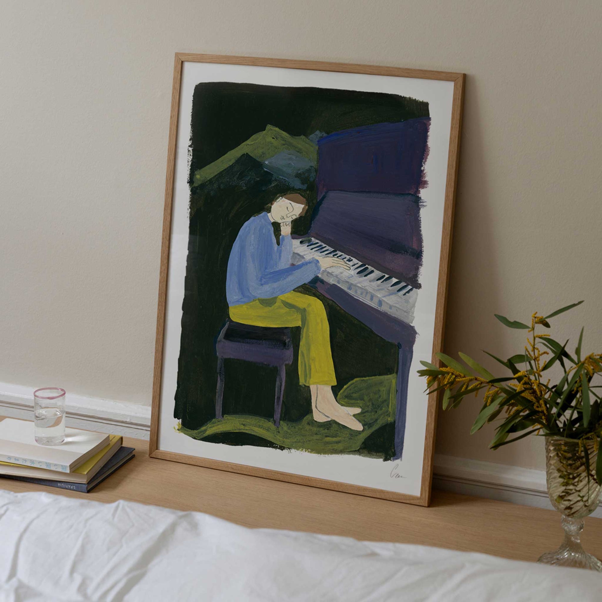 The Poster Club（ポスタークラブ）は、デンマーク・コペンハーゲンを拠点とするオンラインショップで、北欧デザインの高品質なポスターやアートプリントを専門に取り扱っています。新進気鋭の若手アーティストから世界的に活躍する作家まで、多彩なラインナップが魅力。北欧のライフスタイル、ファッション、インテリアデザインのトレンドを取り入れたミニマルで洗練された作品は、シンプルで上質な空間に自然と溶け込みます。ナチュラルインテリアや韓国風の部屋づくり、和モダンテイストにも調和し、アートを取り入れた暮らしを提案。世界中のインテリア雑誌やデザインメディアにも多数掲載されており、感度の高いユーザーからも厚い信頼を集めています。The Poster Clubは、アートプリントを通して日常に美とインスピレーションを届ける、北欧インテリア好きにおすすめのブランドです。