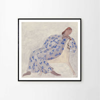 The Poster Club（ポスタークラブ）は、デンマーク・コペンハーゲンを拠点とするオンラインショップで、北欧デザインの高品質なポスターやアートプリントを専門に取り扱っています。新進気鋭の若手アーティストから世界的に活躍する作家まで、多彩なラインナップが魅力。北欧のライフスタイル、ファッション、インテリアデザインのトレンドを取り入れたミニマルで洗練された作品は、シンプルで上質な空間に自然と溶け込みます。ナチュラルインテリアや韓国風の部屋づくり、和モダンテイストにも調和し、アートを取り入れた暮らしを提案。世界中のインテリア雑誌やデザインメディアにも多数掲載されており、感度の高いユーザーからも厚い信頼を集めています。The Poster Clubは、アートプリントを通して日常に美とインスピレーションを届ける、北欧インテリア好きにおすすめのブランドです。