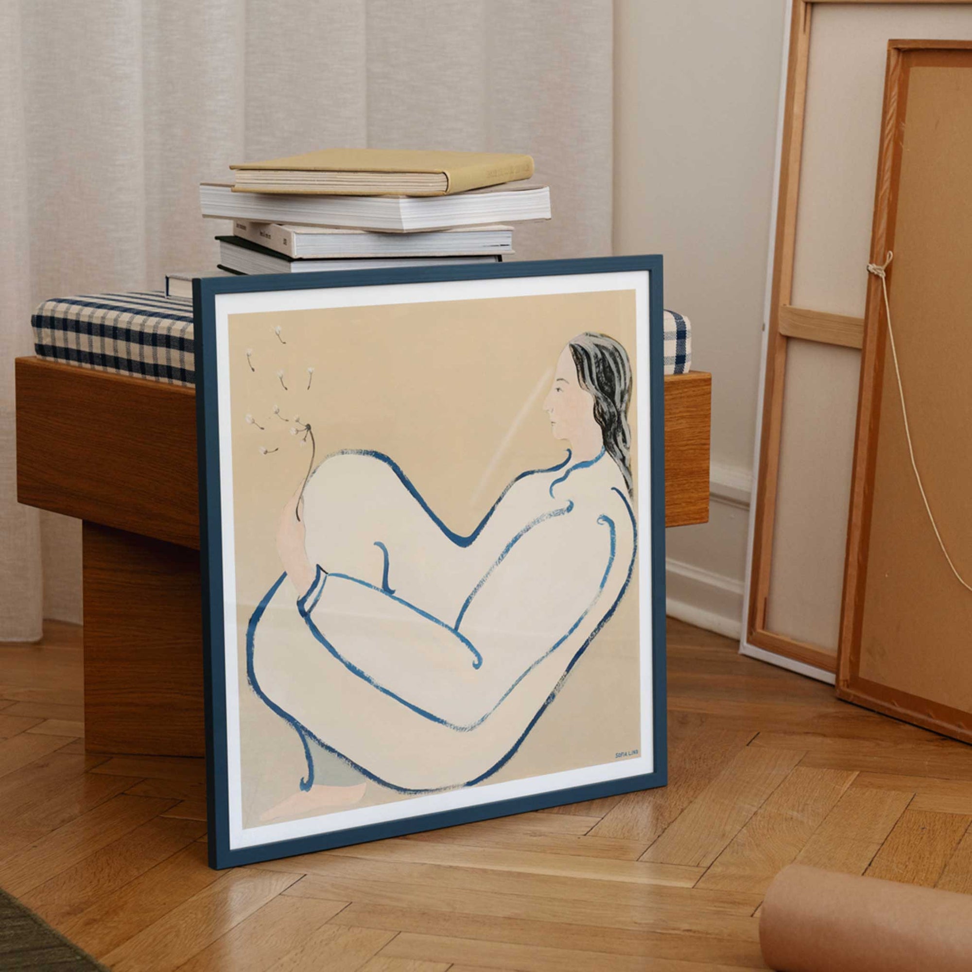 The Poster Club（ポスタークラブ）は、デンマーク・コペンハーゲンを拠点とするオンラインショップで、北欧デザインの高品質なポスターやアートプリントを専門に取り扱っています。新進気鋭の若手アーティストから世界的に活躍する作家まで、多彩なラインナップが魅力。北欧のライフスタイル、ファッション、インテリアデザインのトレンドを取り入れたミニマルで洗練された作品は、シンプルで上質な空間に自然と溶け込みます。ナチュラルインテリアや韓国風の部屋づくり、和モダンテイストにも調和し、アートを取り入れた暮らしを提案。世界中のインテリア雑誌やデザインメディアにも多数掲載されており、感度の高いユーザーからも厚い信頼を集めています。The Poster Clubは、アートプリントを通して日常に美とインスピレーションを届ける、北欧インテリア好きにおすすめのブランドです。