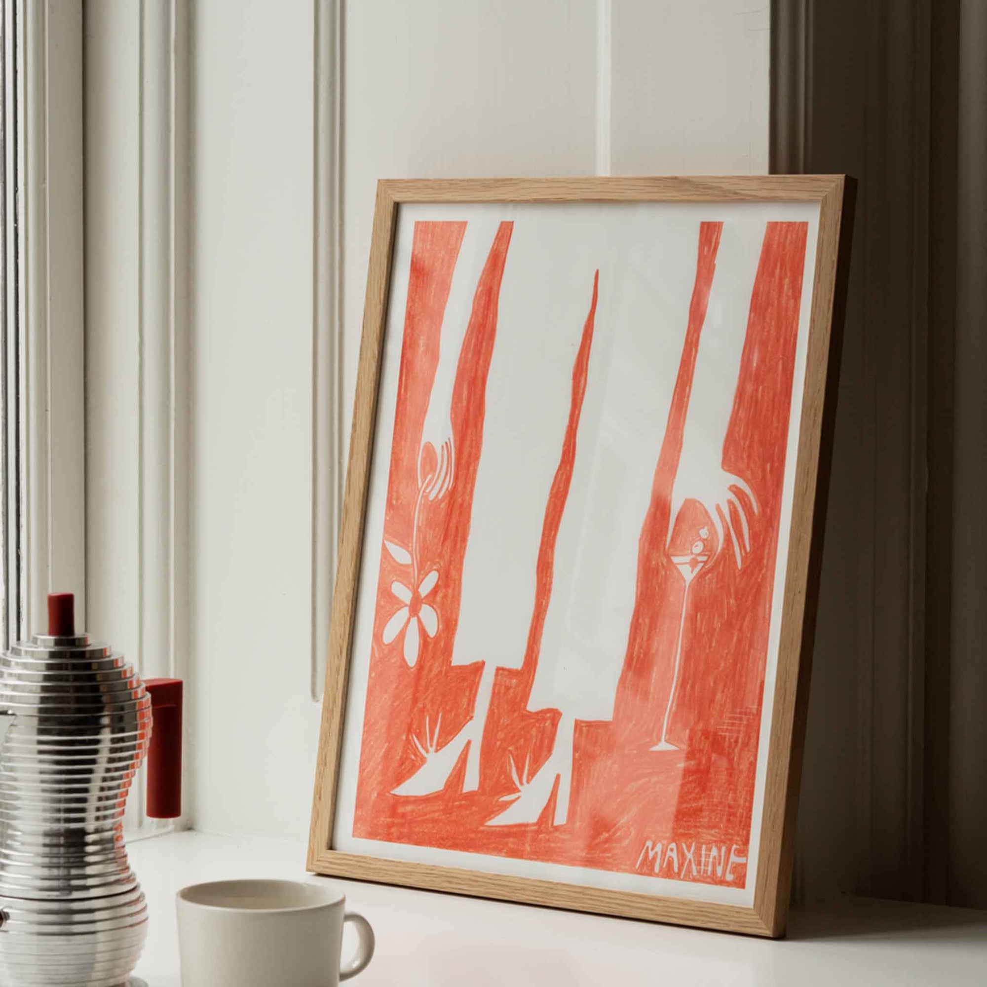 The Poster Club（ポスタークラブ）は、デンマーク・コペンハーゲンを拠点とするオンラインショップで、北欧デザインの高品質なポスターやアートプリントを専門に取り扱っています。新進気鋭の若手アーティストから世界的に活躍する作家まで、多彩なラインナップが魅力。北欧のライフスタイル、ファッション、インテリアデザインのトレンドを取り入れたミニマルで洗練された作品は、シンプルで上質な空間に自然と溶け込みます。ナチュラルインテリアや韓国風の部屋づくり、和モダンテイストにも調和し、アートを取り入れた暮らしを提案。世界中のインテリア雑誌やデザインメディアにも多数掲載されており、感度の高いユーザーからも厚い信頼を集めています。The Poster Clubは、アートプリントを通して日常に美とインスピレーションを届ける、北欧インテリア好きにおすすめのブランドです。