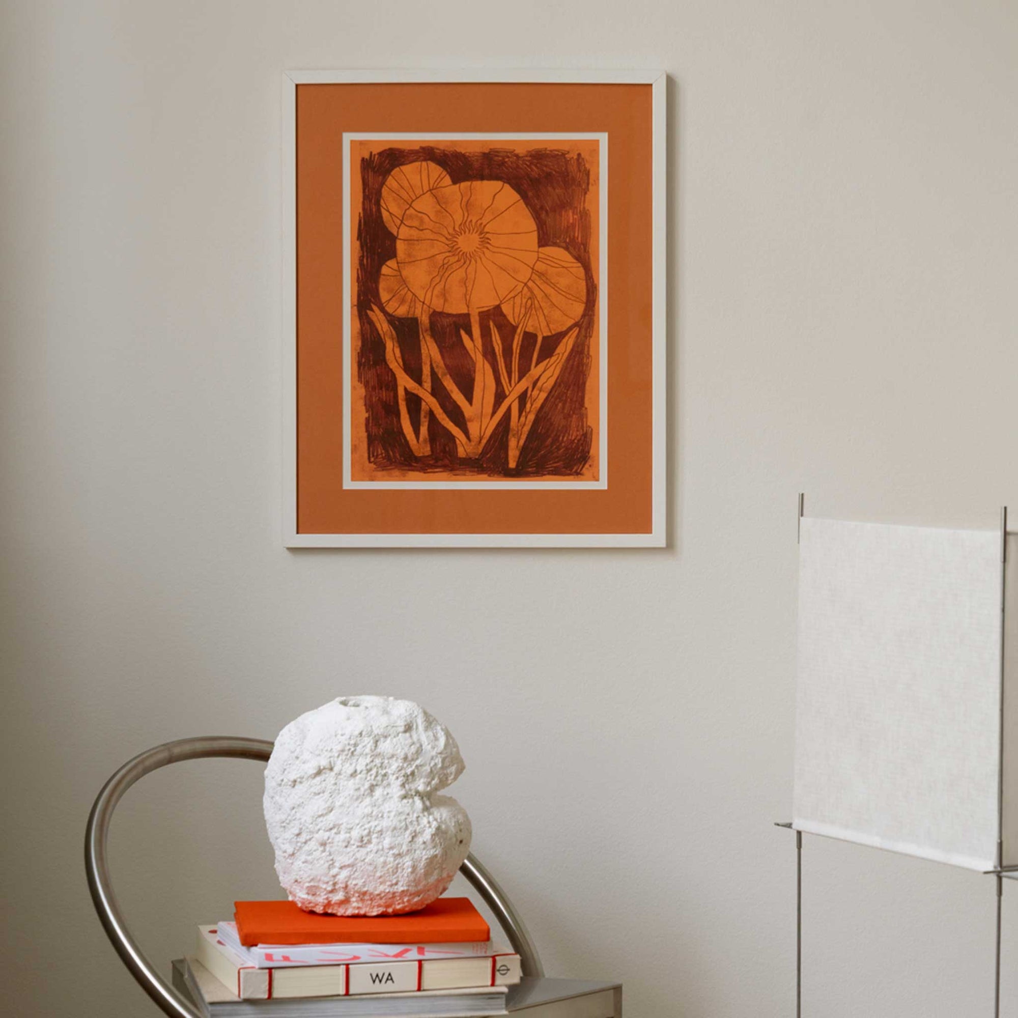 The Poster Club（ポスタークラブ）は、デンマーク・コペンハーゲンを拠点とするオンラインショップで、北欧デザインの高品質なポスターやアートプリントを専門に取り扱っています。新進気鋭の若手アーティストから世界的に活躍する作家まで、多彩なラインナップが魅力。北欧のライフスタイル、ファッション、インテリアデザインのトレンドを取り入れたミニマルで洗練された作品は、シンプルで上質な空間に自然と溶け込みます。ナチュラルインテリアや韓国風の部屋づくり、和モダンテイストにも調和し、アートを取り入れた暮らしを提案。世界中のインテリア雑誌やデザインメディアにも多数掲載されており、感度の高いユーザーからも厚い信頼を集めています。The Poster Clubは、アートプリントを通して日常に美とインスピレーションを届ける、北欧インテリア好きにおすすめのブランドです。