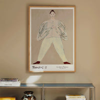 The Poster Club（ポスタークラブ）は、デンマーク・コペンハーゲンを拠点とするオンラインショップで、北欧デザインの高品質なポスターやアートプリントを専門に取り扱っています。新進気鋭の若手アーティストから世界的に活躍する作家まで、多彩なラインナップが魅力。北欧のライフスタイル、ファッション、インテリアデザインのトレンドを取り入れたミニマルで洗練された作品は、シンプルで上質な空間に自然と溶け込みます。ナチュラルインテリアや韓国風の部屋づくり、和モダンテイストにも調和し、アートを取り入れた暮らしを提案。世界中のインテリア雑誌やデザインメディアにも多数掲載されており、感度の高いユーザーからも厚い信頼を集めています。The Poster Clubは、アートプリントを通して日常に美とインスピレーションを届ける、北欧インテリア好きにおすすめのブランドです。