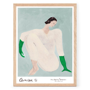 The Poster Club（ポスタークラブ）は、デンマーク・コペンハーゲンを拠点とするオンラインショップで、北欧デザインの高品質なポスターやアートプリントを専門に取り扱っています。新進気鋭の若手アーティストから世界的に活躍する作家まで、多彩なラインナップが魅力。北欧のライフスタイル、ファッション、インテリアデザインのトレンドを取り入れたミニマルで洗練された作品は、シンプルで上質な空間に自然と溶け込みます。ナチュラルインテリアや韓国風の部屋づくり、和モダンテイストにも調和し、アートを取り入れた暮らしを提案。世界中のインテリア雑誌やデザインメディアにも多数掲載されており、感度の高いユーザーからも厚い信頼を集めています。The Poster Clubは、アートプリントを通して日常に美とインスピレーションを届ける、北欧インテリア好きにおすすめのブランドです。