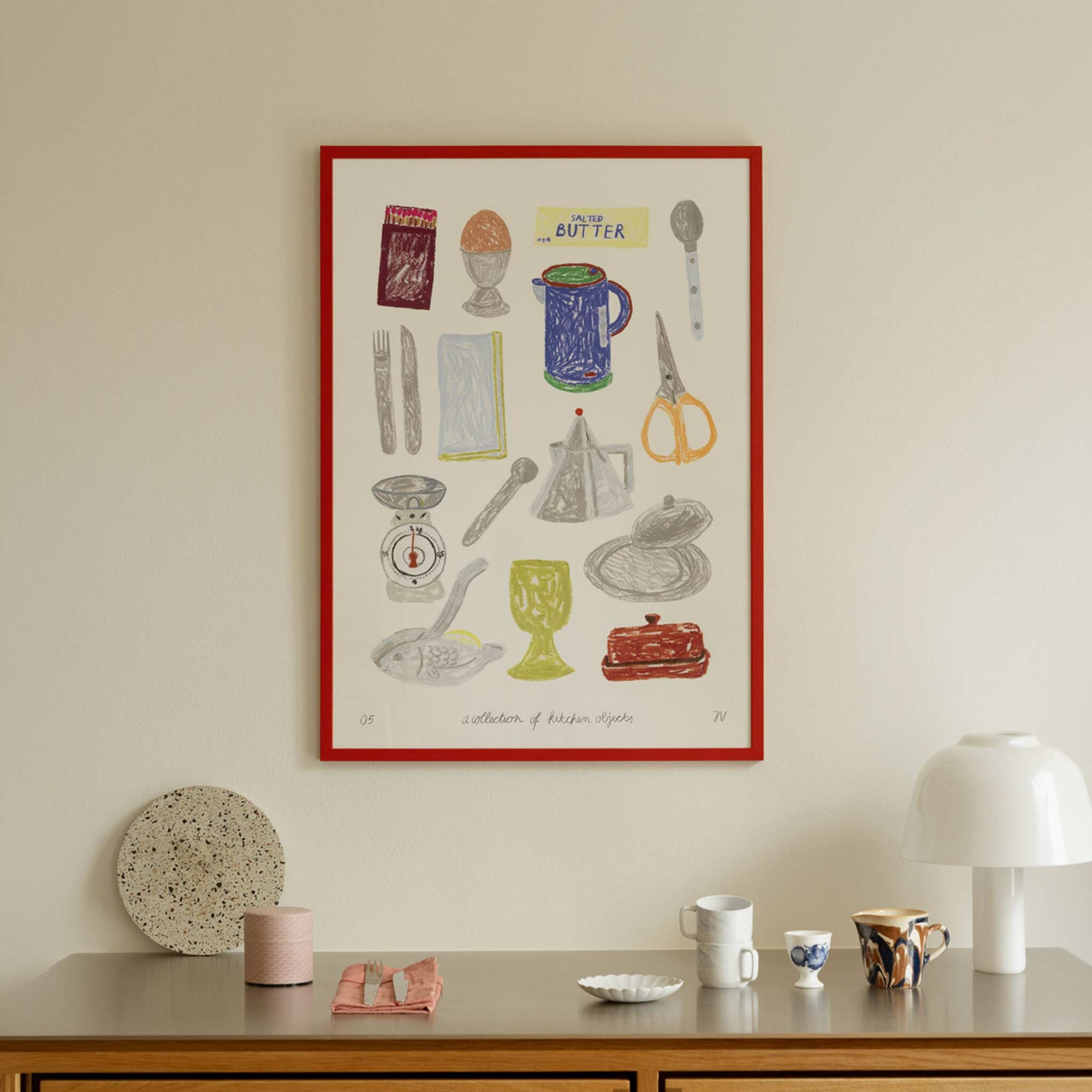 The Poster Club（ポスタークラブ）は、デンマーク・コペンハーゲンを拠点とするオンラインショップで、北欧デザインの高品質なポスターやアートプリントを専門に取り扱っています。新進気鋭の若手アーティストから世界的に活躍する作家まで、多彩なラインナップが魅力。北欧のライフスタイル、ファッション、インテリアデザインのトレンドを取り入れたミニマルで洗練された作品は、シンプルで上質な空間に自然と溶け込みます。ナチュラルインテリアや韓国風の部屋づくり、和モダンテイストにも調和し、アートを取り入れた暮らしを提案。世界中のインテリア雑誌やデザインメディアにも多数掲載されており、感度の高いユーザーからも厚い信頼を集めています。The Poster Clubは、アートプリントを通して日常に美とインスピレーションを届ける、北欧インテリア好きにおすすめのブランドです。