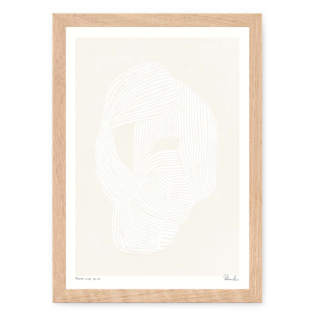 The Poster Club（ポスタークラブ）は、デンマーク・コペンハーゲンを拠点とするオンラインショップで、北欧デザインの高品質なポスターやアートプリントを専門に取り扱っています。新進気鋭の若手アーティストから世界的に活躍する作家まで、多彩なラインナップが魅力。北欧のライフスタイル、ファッション、インテリアデザインのトレンドを取り入れたミニマルで洗練された作品は、シンプルで上質な空間に自然と溶け込みます。ナチュラルインテリアや韓国風の部屋づくり、和モダンテイストにも調和し、アートを取り入れた暮らしを提案。世界中のインテリア雑誌やデザインメディアにも多数掲載されており、感度の高いユーザーからも厚い信頼を集めています。The Poster Clubは、アートプリントを通して日常に美とインスピレーションを届ける、北欧インテリア好きにおすすめのブランドです。