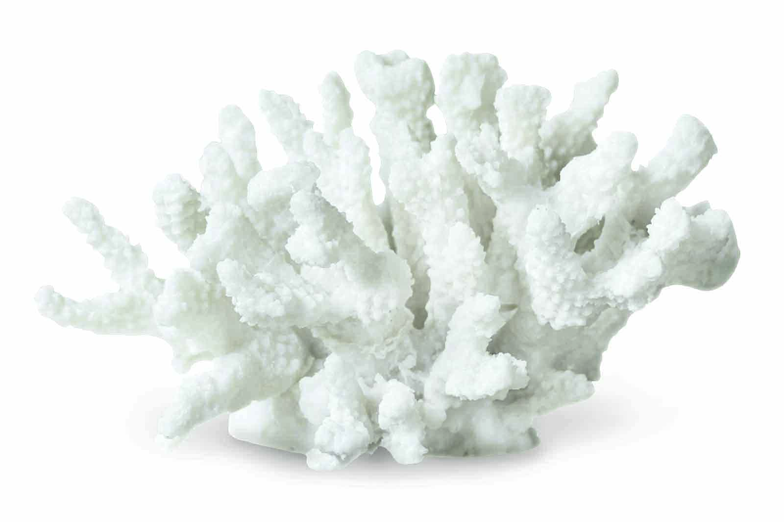 Mette Ditmer（メッテ・ディットマー）は、1995年にデンマークで設立されたインテリアブランドで、北欧ミニマリズムと洗練されたグラフィックデザインを融合させたスタイルで知られています。創設者メッテ・ディットマーのデザイン哲学は「ディテールにこそ真の個性が宿る」というもので、シンプルでありながら印象的な色使いや質感へのこだわりが、日常に上質な美しさをもたらします。バスルームアクセサリーやテキスタイル、ホームデコレーションなど幅広いラインナップを展開し、機能性と美しさを両立した製品は、ヨーロッパを中心に世界中で支持されています。サステナビリティにも配慮し、長く使える耐久性のある素材や時代に左右されないデザインを採用。Mette Ditmerは、日常空間を心地よく整えるための美意識とクラフトマンシップが詰まった北欧ブランドです。