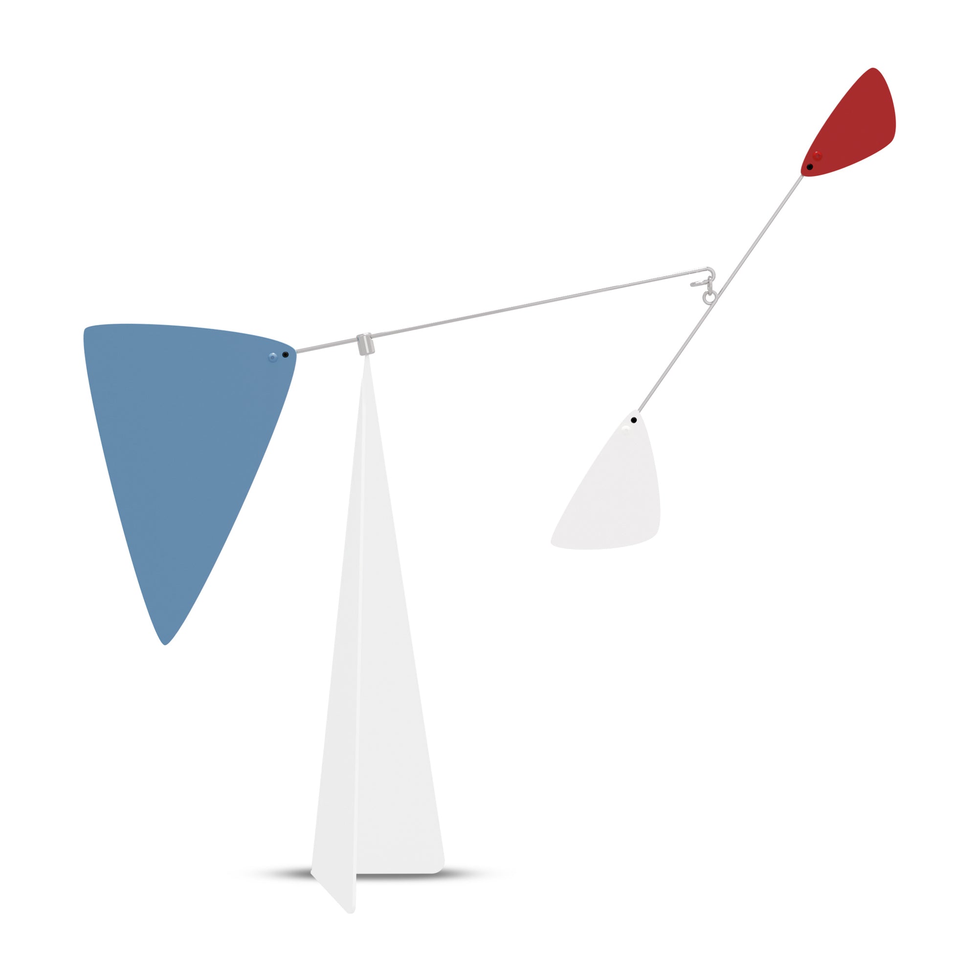 Volta Mobiles（ヴォルタ・モビール）は、2015年にフランス・パリで誕生したアートモビール専門ブランドです。ミッドセンチュリーの芸術や建築からインスピレーションを受けたデザインは、シンプルでありながら空間に躍動感と詩的な美しさをもたらします。ブランド創設後、アトリエはスペイン・バルセロナへと移り、すべての製品が職人の手作業で製造されています。熟練した職人の手によりひとつひとつ丁寧に組み立てられ、軽量なアルミニウムやスチールなどの高品質素材を使用。カラーリングも美しく、リビングや寝室、子供部屋、オフィスなど、幅広いインテリアに調和します。アートとしての価値と機能美を兼ね備えたVoltaのモビールは、北欧インテリアやナチュラルモダンを好む方におすすめのデザイン雑貨です。おしゃれな空間演出やギフトにも最適な逸品で、おしゃれなインテリア雑貨として、また贈り物や新築祝いにも人気の高いプロダクトです。
