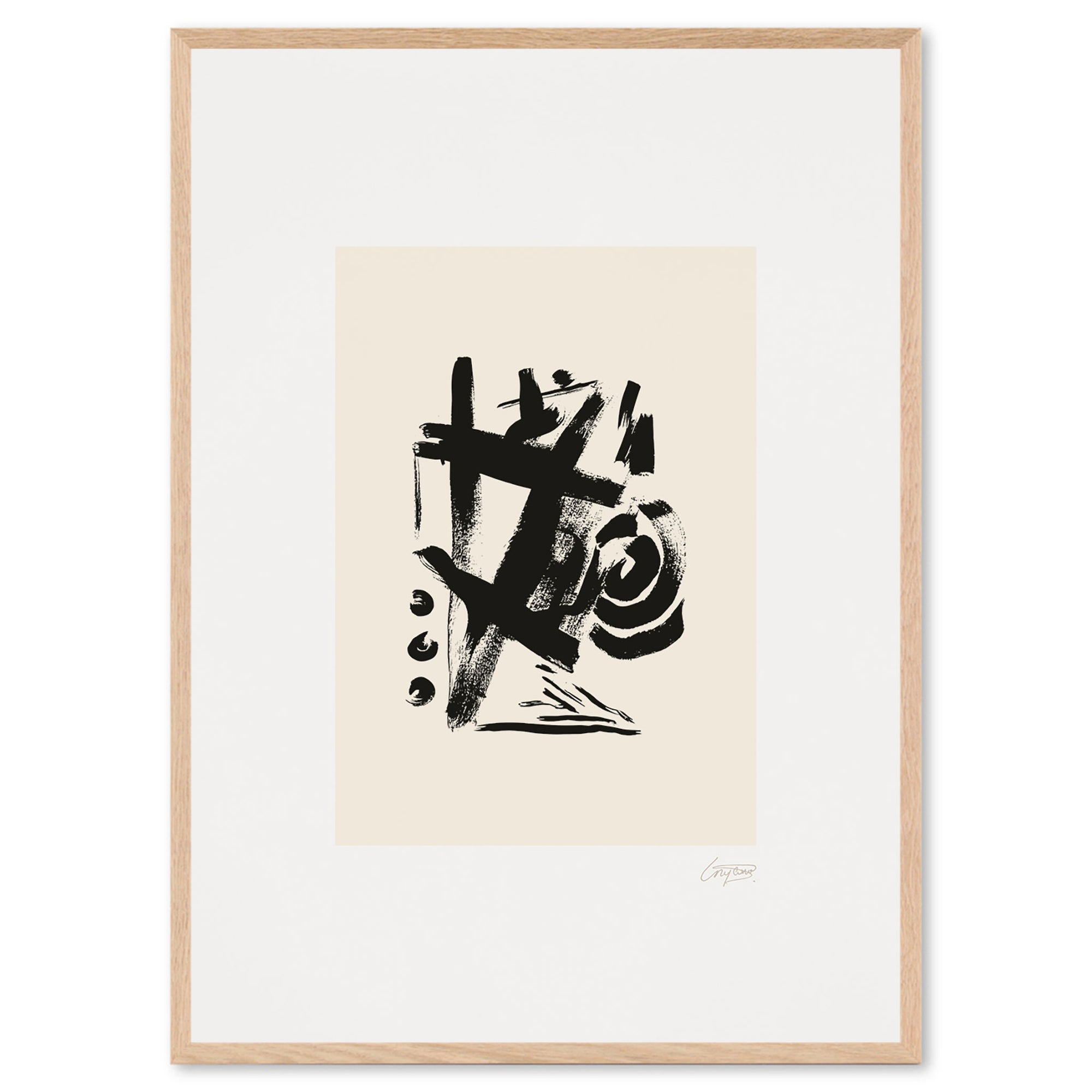 Alium（アリウム）は、デンマーク・コペンハーゲン発のアートとインテリアの融合を目指すポスターブランドかつギャラリーです。2010年代半ばにThe Poster Club創業者トーマスニッセン氏らによって設立され、歴史あるフレデリクスベルク市庁舎横の建物を拠点に、限定アート作品とオブジェを展示・販売しています。カラーや構図にこだわったポスターは、北欧的なスローライフや自然美を背景としつつ、無機質でミニマルな空間にも調和します。クラフトマンシップとデザイン性を重視し、アーティストとの協働によるオリジナリティ溢れる作品を通じて、「暮らしを美と創造性で豊かにする」姿勢を訴求しています。ギャラリーでは巡回展やアートイベントを定期開催し、既成のインテリア領域に留まらない文化的な体験の場を提供。ポスターという商材を媒介にしながらも、生活空間とアート空間の垣根を解き、個々の感性に触発を与えることをミッションとしています。