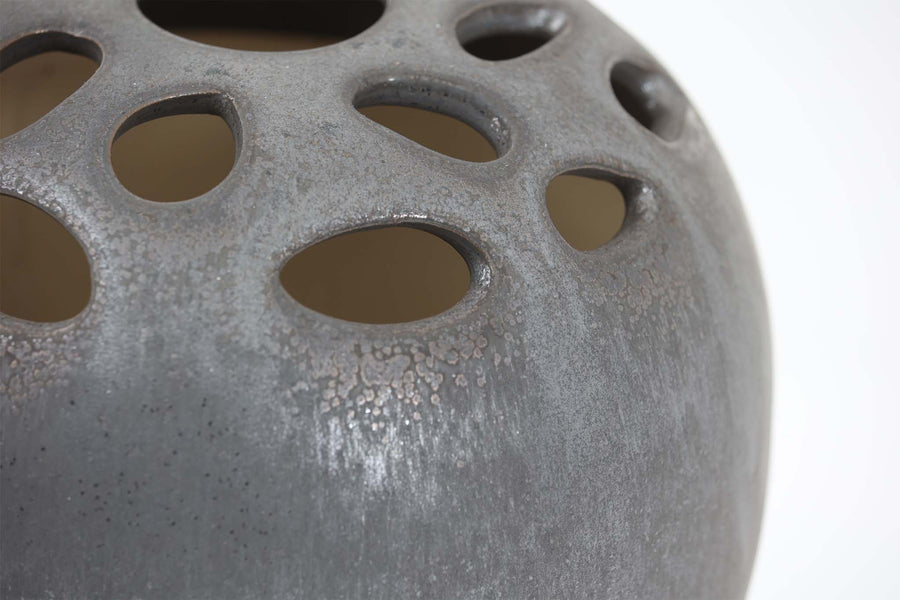 house doctor　ハウスドクター　ユニークで彫刻的な外観のフラワーベース Amazon.co.jp: house doctorユニークで彫刻的な外観のフラワー