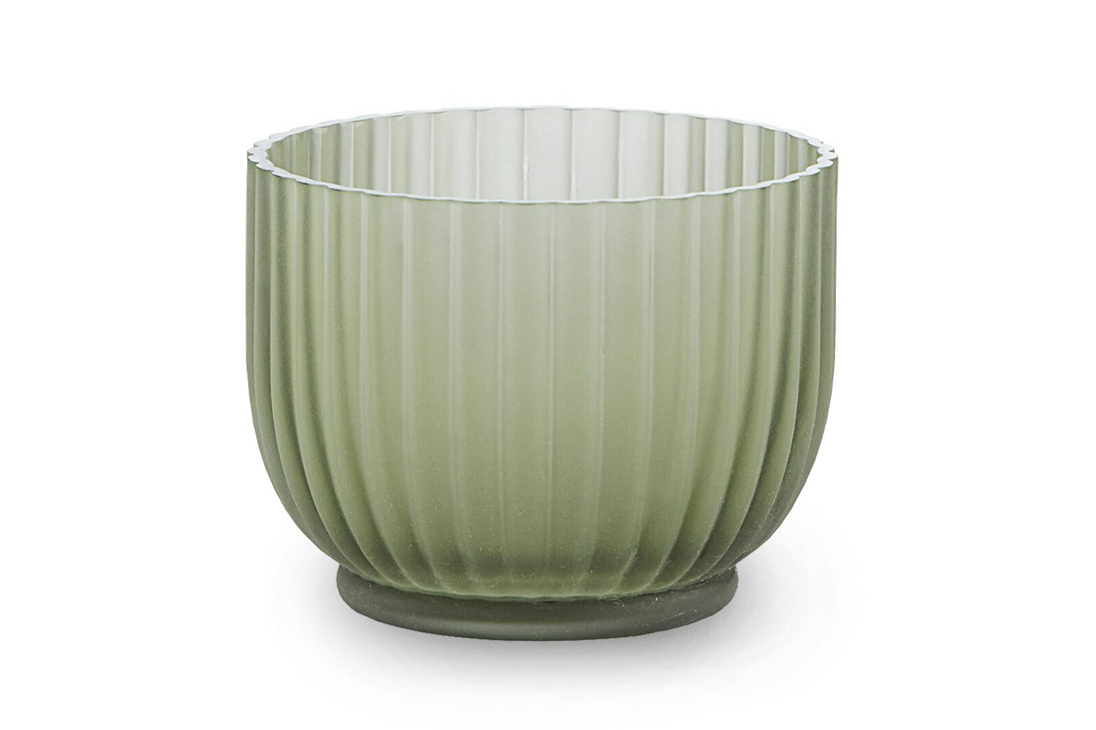 LeneBjerreはデンマークのブランドです。1975年にLeneBjerre自身が手作りのランプシェードの製造を開始しました。オフィスはデンマーク北部のNibeという自然に囲まれた場所に設立されたこともあり、ブランドは特に自然や海などからインスピレーションを得ています。スカンジナビアの伝統と現代のトレンドを融合させながら、デンマークのブランドでは珍しくクラシックでフェミニンな製品を開発しています。