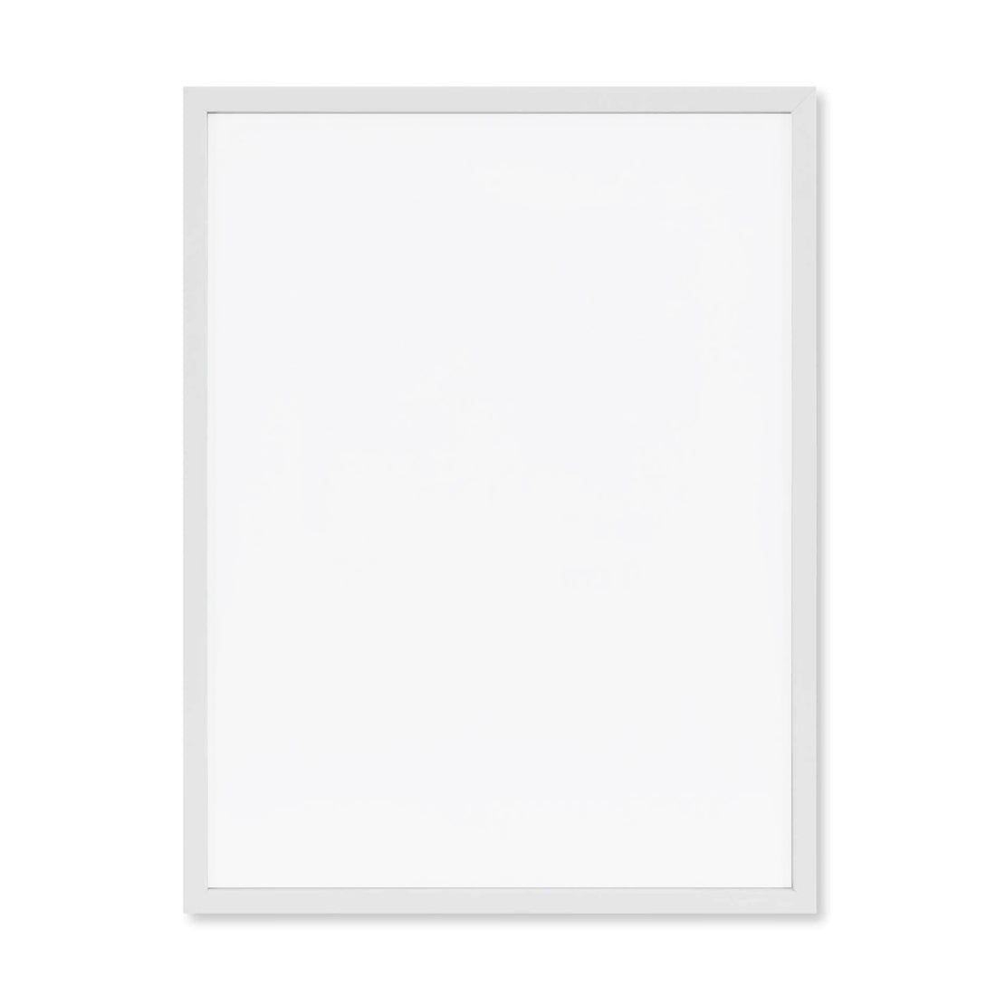 スカンジナビアのクラフトマンシップにインスパイアされた、北欧デザインの美学が息づく天然木製のポスターフレーム。温もりある無垢材と洗練されたスリムなフォルムが融合し、アートポスターや写真をすっきりと引き立てながら、空間全体に落ち着きと上質さをもたらします。上質な天然木を使用したフレームは、不透明ながらも木目の自然な表情をほのかに感じさせ、ナチュラルでありながら現代的な雰囲気も演出します。金属製のハンガーが裏面に取り付けられており、縦横どちらの向きでも壁に掛けてご使用いただけます。アルミフレームにはない自然素材ならではの豊かな質感とぬくもりは、北欧諸国でも高く評価され、定番のインテリアアイテムとして広く親しまれています。シンプルで飽きのこないデザインは、ミニマルインテリアやナチュラルテイストのお部屋にも自然に調和し、日常に木の優しさと北欧らしい上質な空気を添えてくれます。