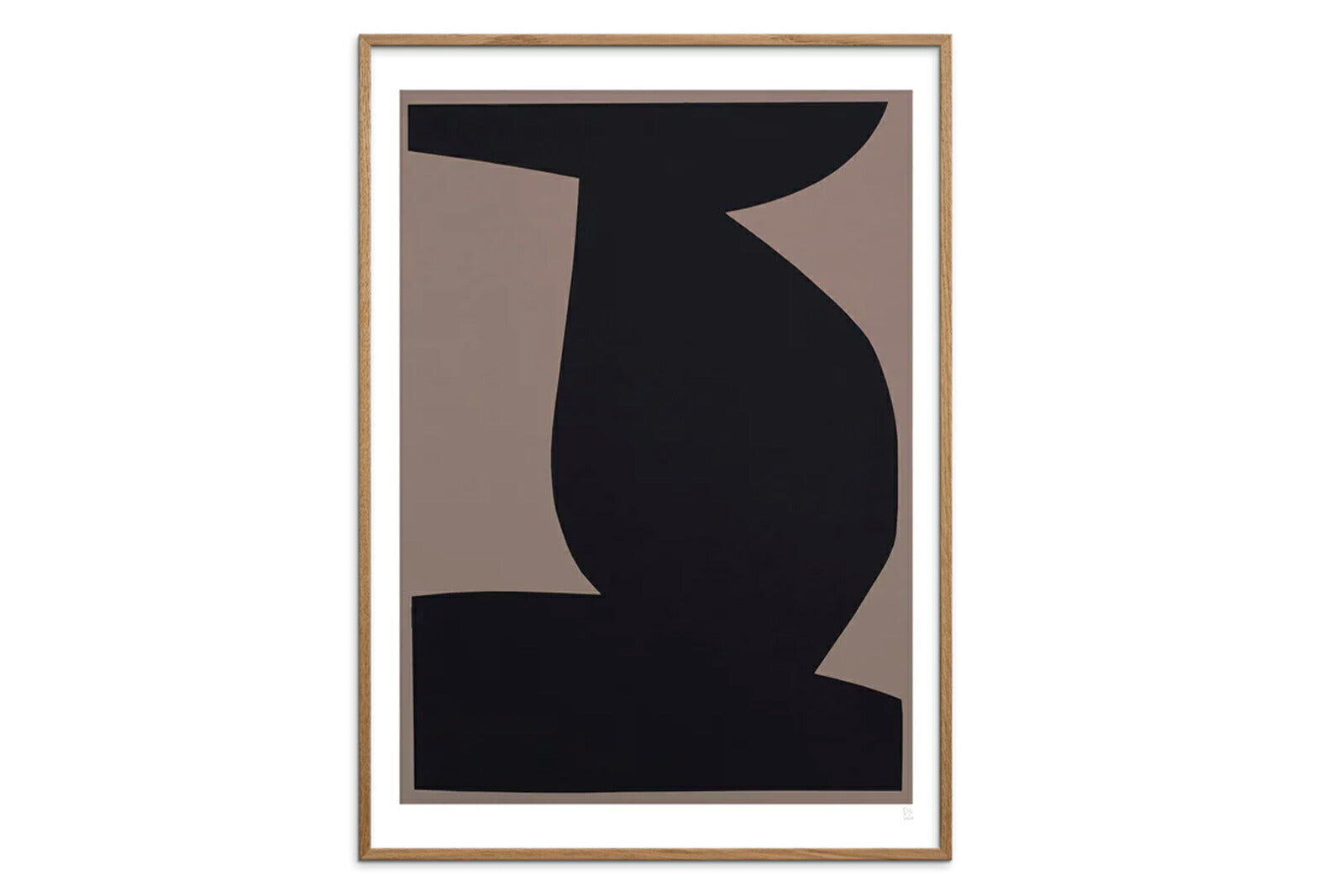 Poster&Frameは、2018年に設立されたスカンジナビアのデザインウェブショップです。新しい会社ですが過去6年間、デンマークのデザイン、広告、およびデザイン業界で懸命に取り組んできた経験豊富なチームメンバーで構成され、500人以上の国内および国際的なアーティストによるオリジナルアート作品を提供しています。