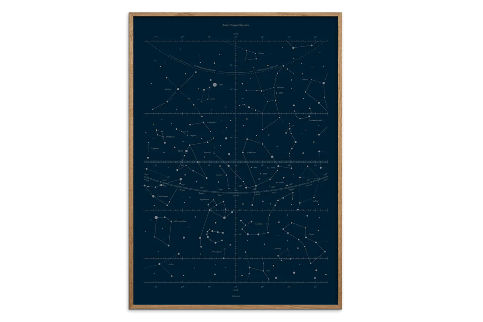 Poster&Frameは、2018年に設立されたスカンジナビアのデザインウェブショップです。新しい会社ですが過去6年間、デンマークのデザイン、広告、およびデザイン業界で懸命に取り組んできた経験豊富なチームメンバーで構成され、500人以上の国内および国際的なアーティストによるオリジナルアート作品を提供しています。