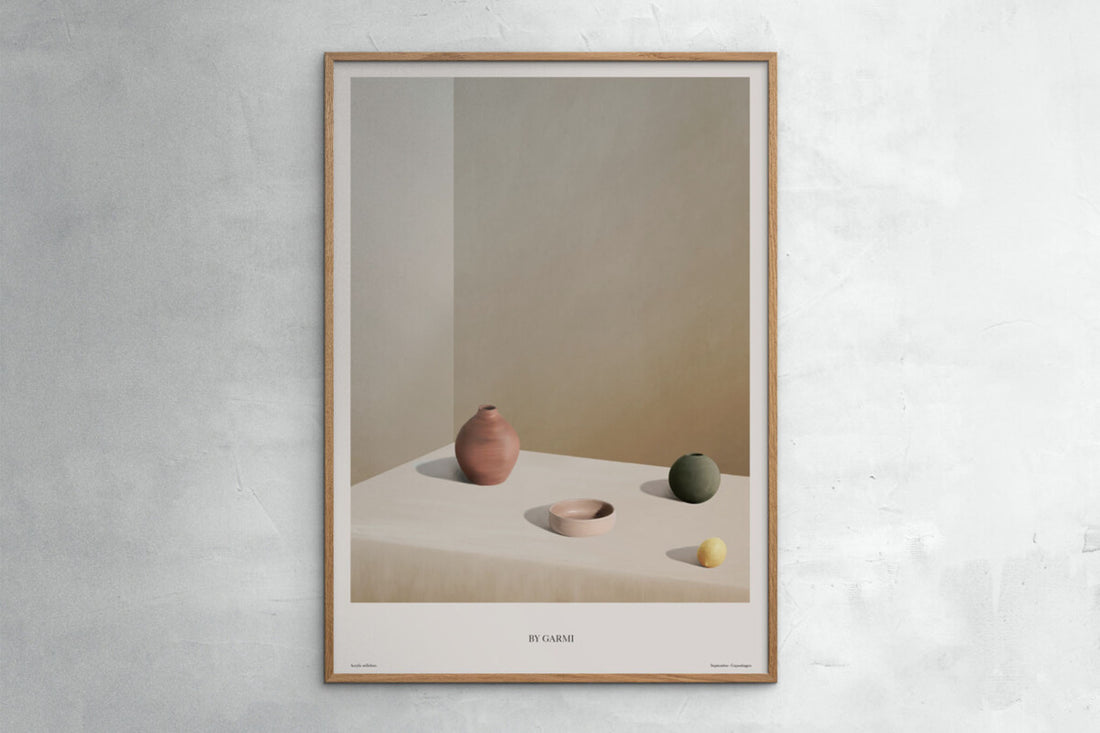 Poster&amp;Frameは、2018年に設立されたスカンジナビアのデザインウェブショップです。新しい会社ですが過去6年間、デンマークのデザイン、広告、およびデザイン業界で懸命に取り組んできた経験豊富なチームメンバーで構成され、500人以上の国内および国際的なアーティストによるオリジナルアート作品を提供しています。