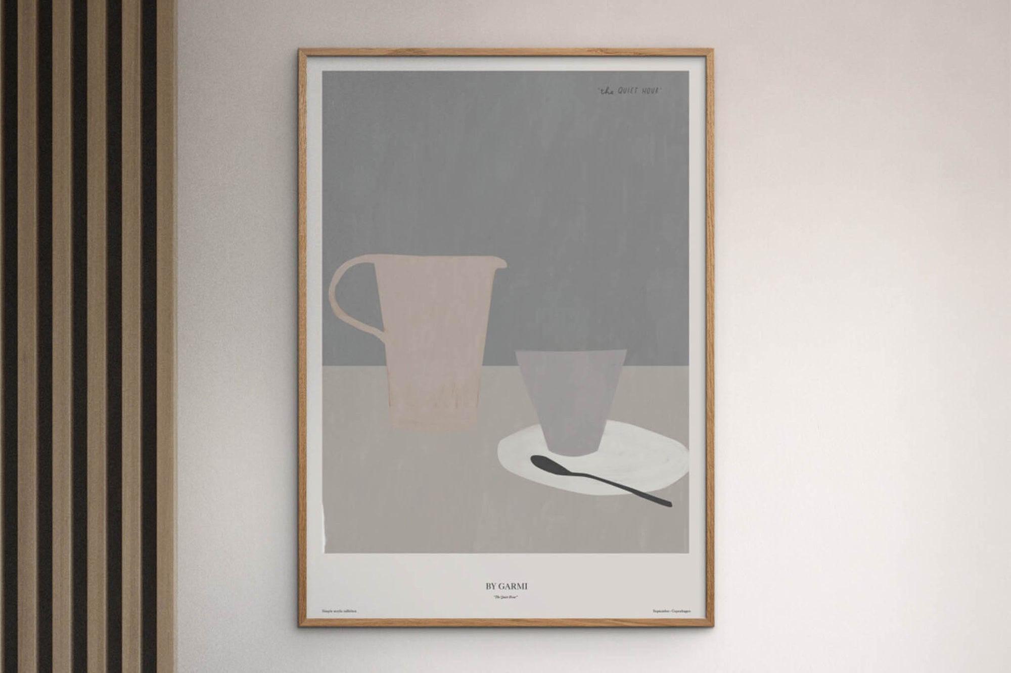 Poster &amp; Frame（ポスター アンド フレーム）は、デンマーク・コペンハーゲン発のポスターブランドで、北欧デザインに特化した高品質なアートポスターを展開しています。抽象アートや幾何学模様、タイポグラフィ、写真アートなど、国内外の優れたアーティストの作品を厳選。洗練されたミニマルデザインで、現代の多様なインテリアスタイルに調和するアイテムを提案しています。使用する用紙とインクは環境に配慮した素材を採用し、サステナブルなものづくりを実現。モダン、北欧ナチュラルなどの空間に自然と馴染み、リビング、寝室、玄関、カフェ、オフィス、書斎など、あらゆる場所で壁掛けアートとして活躍します。北欧ポスター、アートプリント、インテリアアート、デンマークデザイン、ギャラリーウォールなどに関心のある方に最適な、空間に静けさと個性をもたらすプロフェッショナルなポスターコレクションです。