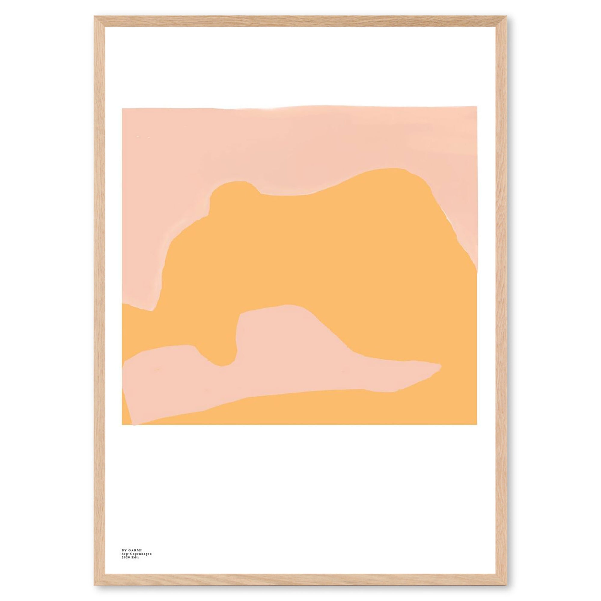 Poster & Frame（ポスター アンド フレーム）は、デンマーク・コペンハーゲン発のポスターブランドで、北欧デザインに特化した高品質なアートポスターを展開しています。抽象アートや幾何学模様、タイポグラフィ、写真アートなど、国内外の優れたアーティストの作品を厳選。洗練されたミニマルデザインで、現代の多様なインテリアスタイルに調和するアイテムを提案しています。使用する用紙とインクは環境に配慮した素材を採用し、サステナブルなものづくりを実現。モダン、北欧ナチュラルなどの空間に自然と馴染み、リビング、寝室、玄関、カフェ、オフィス、書斎など、あらゆる場所で壁掛けアートとして活躍します。北欧ポスター、アートプリント、インテリアアート、デンマークデザイン、ギャラリーウォールなどに関心のある方に最適な、空間に静けさと個性をもたらすプロフェッショナルなポスターコレクションです。