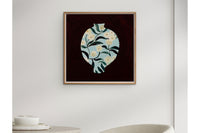 Poster & Frame（ポスター アンド フレーム）は、デンマーク・コペンハーゲン発のポスターブランドで、北欧デザインに特化した高品質なアートポスターを展開しています。抽象アートや幾何学模様、タイポグラフィ、写真アートなど、国内外の優れたアーティストの作品を厳選。洗練されたミニマルデザインで、現代の多様なインテリアスタイルに調和するアイテムを提案しています。使用する用紙とインクは環境に配慮した素材を採用し、サステナブルなものづくりを実現。モダン、北欧ナチュラルなどの空間に自然と馴染み、リビング、寝室、玄関、カフェ、オフィス、書斎など、あらゆる場所で壁掛けアートとして活躍します。北欧ポスター、アートプリント、インテリアアート、デンマークデザイン、ギャラリーウォールなどに関心のある方に最適な、空間に静けさと個性をもたらすプロフェッショナルなポスターコレクションです。