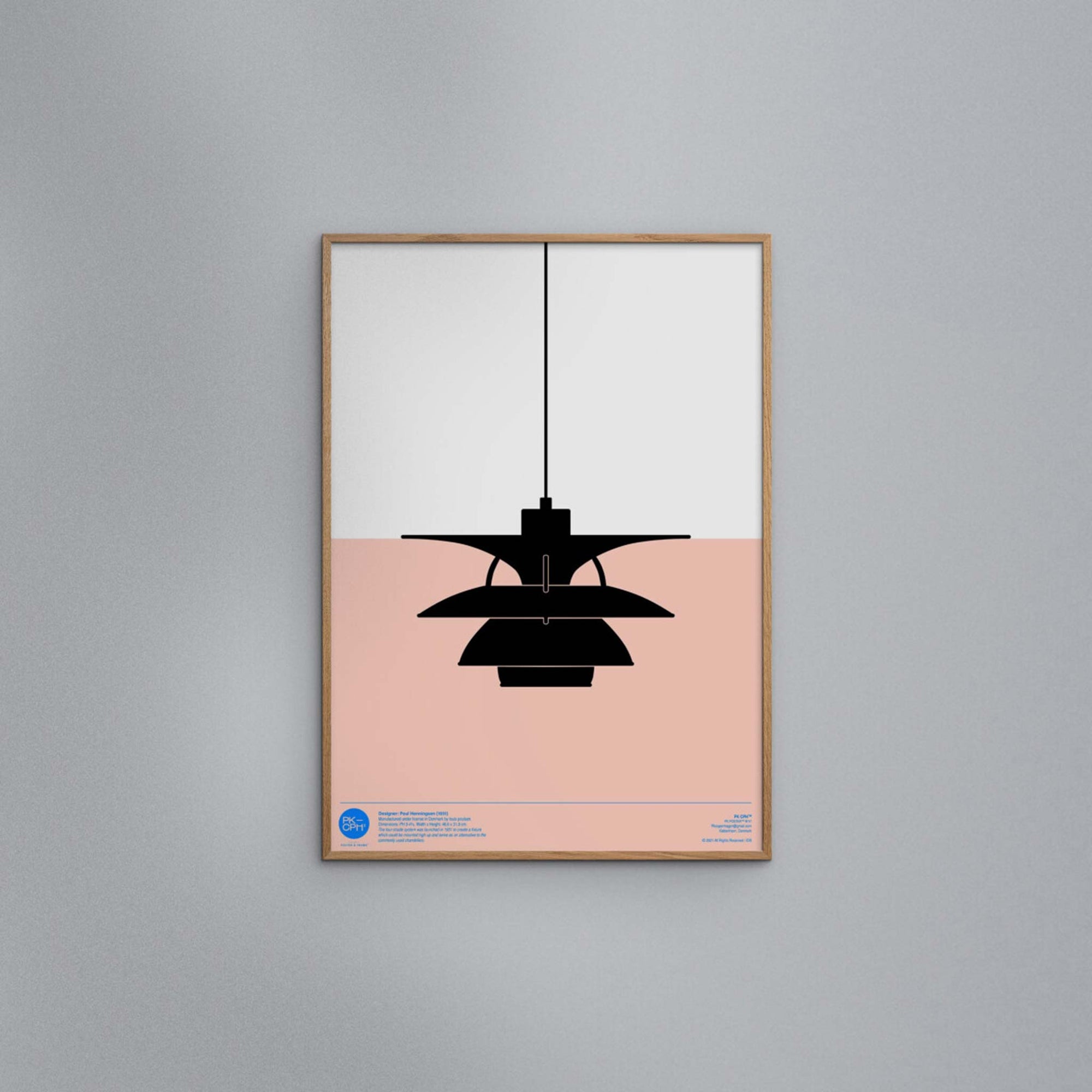 Poster & Frame（ポスター アンド フレーム）は、デンマーク・コペンハーゲン発のポスターブランドで、北欧デザインに特化した高品質なアートポスターを展開しています。抽象アートや幾何学模様、タイポグラフィ、写真アートなど、国内外の優れたアーティストの作品を厳選。洗練されたミニマルデザインで、現代の多様なインテリアスタイルに調和するアイテムを提案しています。使用する用紙とインクは環境に配慮した素材を採用し、サステナブルなものづくりを実現。モダン、北欧ナチュラルなどの空間に自然と馴染み、リビング、寝室、玄関、カフェ、オフィス、書斎など、あらゆる場所で壁掛けアートとして活躍します。北欧ポスター、アートプリント、インテリアアート、デンマークデザイン、ギャラリーウォールなどに関心のある方に最適な、空間に静けさと個性をもたらすプロフェッショナルなポスターコレクションです。