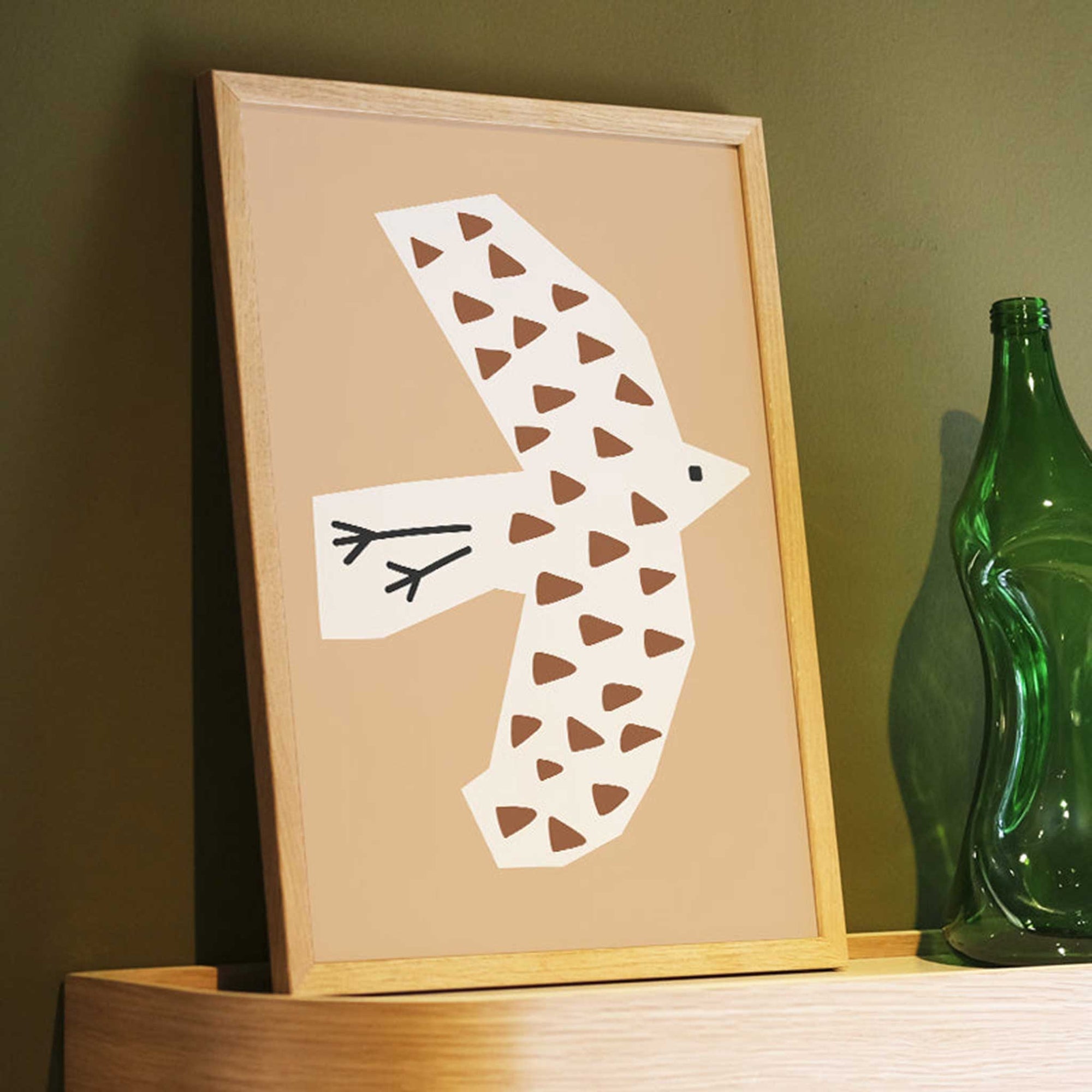 PSTR Studioは、美しく意味のあるアートをすべての人に届けたいという想いから誕生した、アート愛好家によるオンラインアートショップです。アート初心者からコレクターまで、誰もが心から惹かれる一枚に出会えるよう、遊び心と洗練されたデザインを融合させたアートプリントを厳選してご提供しています。新進気鋭の若手から実力派アーティストまで、個性豊かな作品を取り扱っています。当店のファインアートプリントは、色彩の美しさと細部の再現性に優れた高品質ジークレー印刷を採用。リビングや寝室、オフィスなど、さまざまな空間に上質な彩りを添えるインテリアアートとして最適です。作品を選び、飾るという行為を通じて、アートをより身近に感じ、日常に感性豊かな時間を取り入れるお手伝いをすることが私たちの目指す姿です。